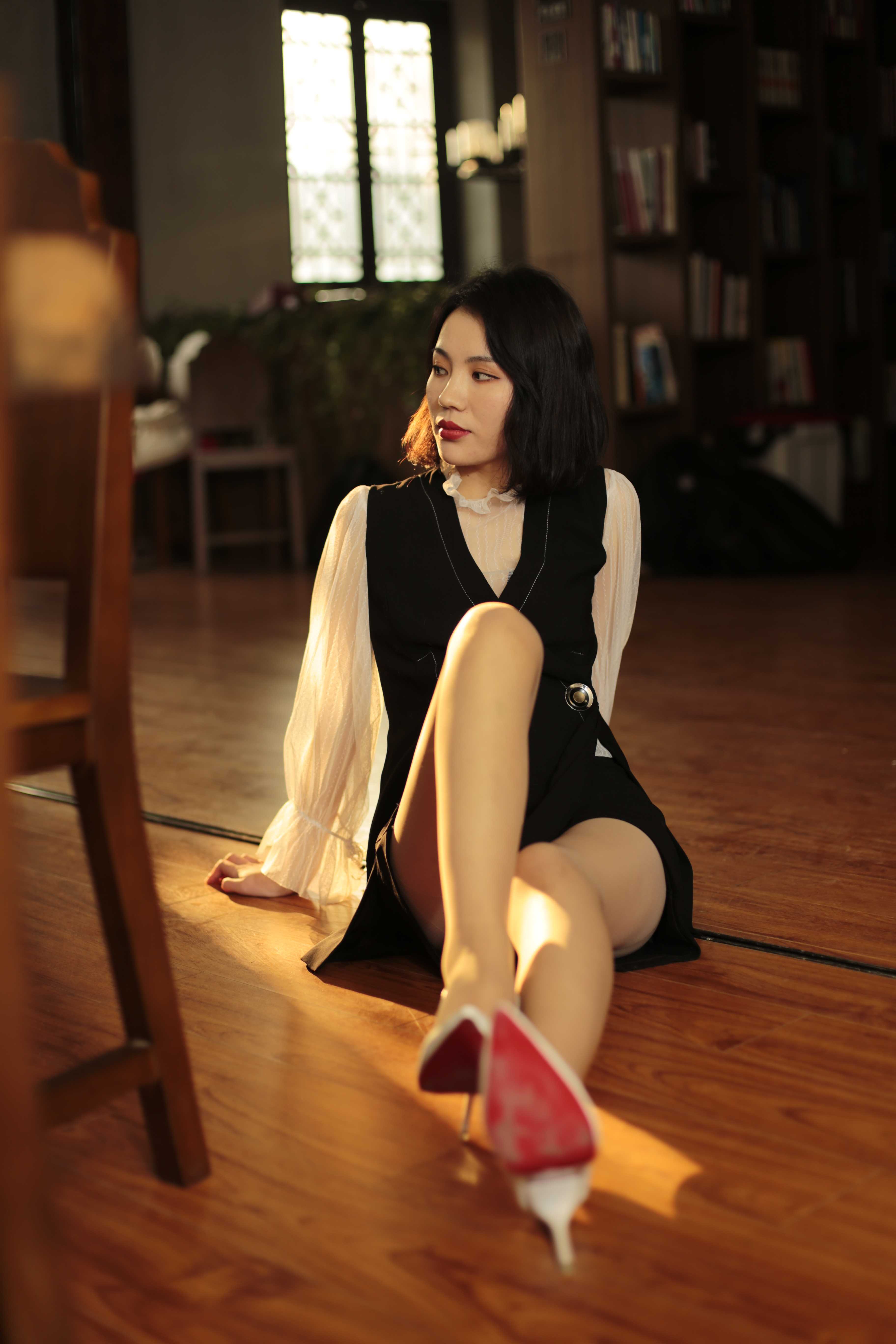 China Beauty Legs and feet 317