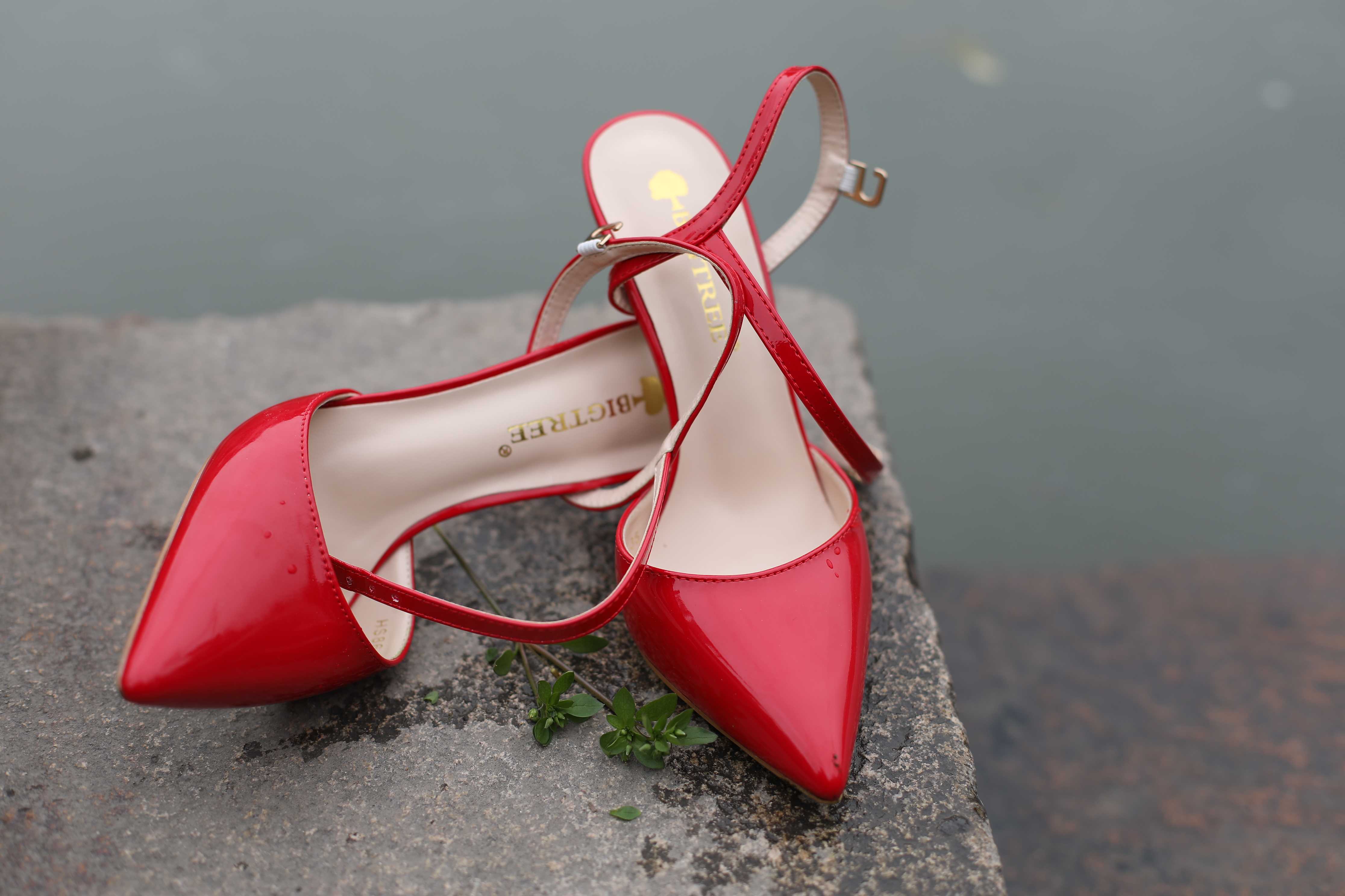 China Beauty Legs and feet 321