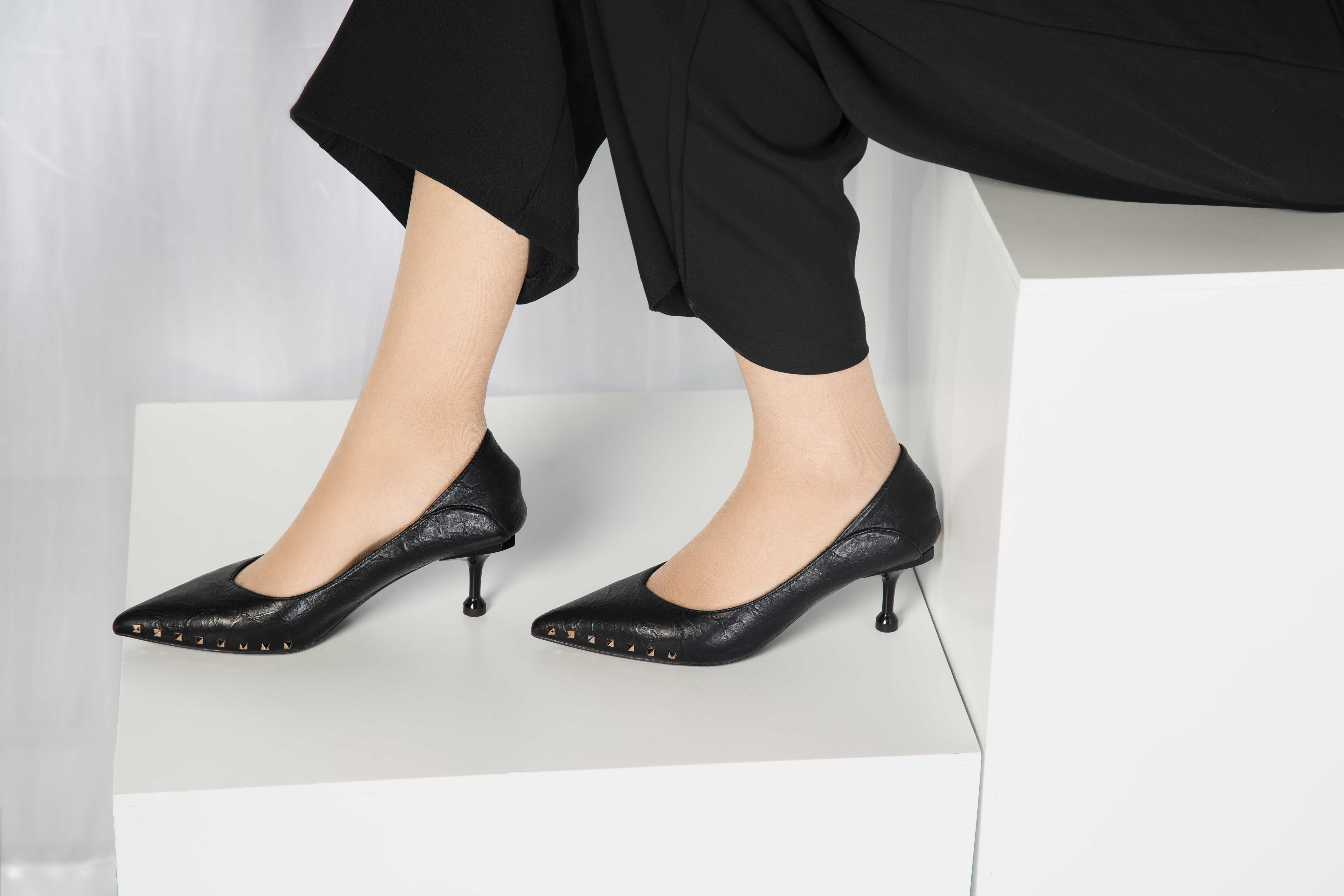 China Beauty Legs and feet 322