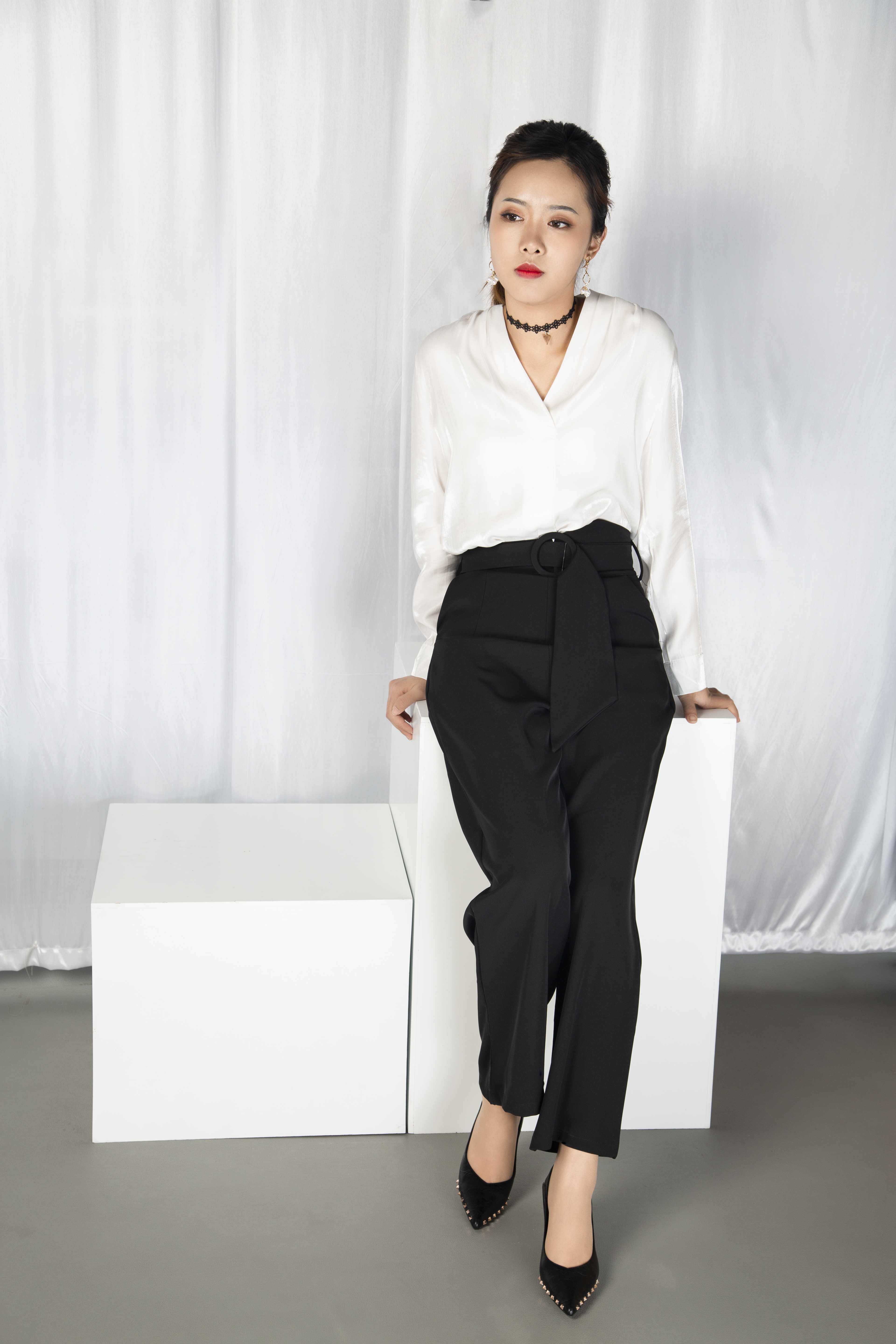 China Beauty Legs and feet 322