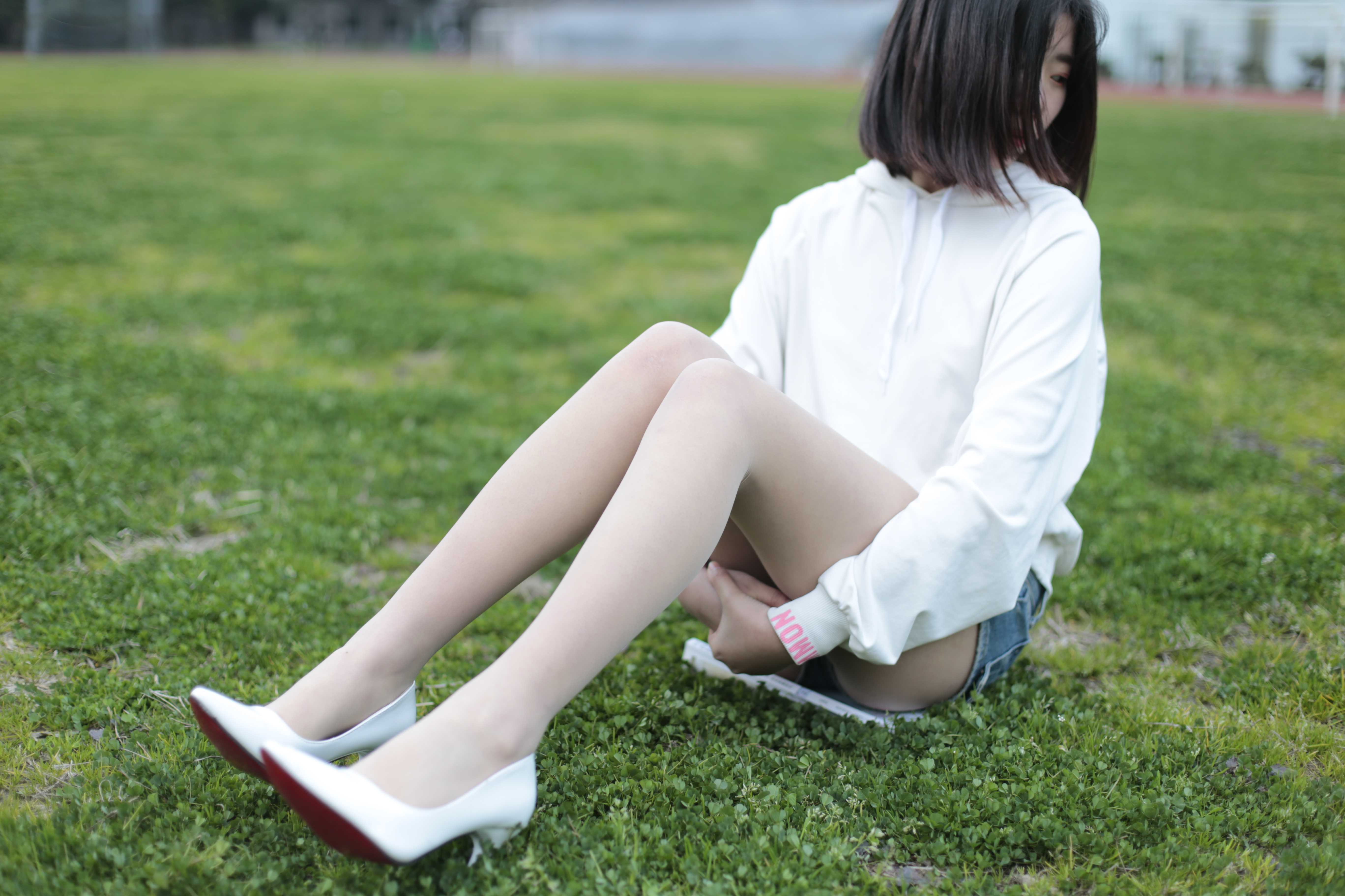 China Beauty Legs and feet 323