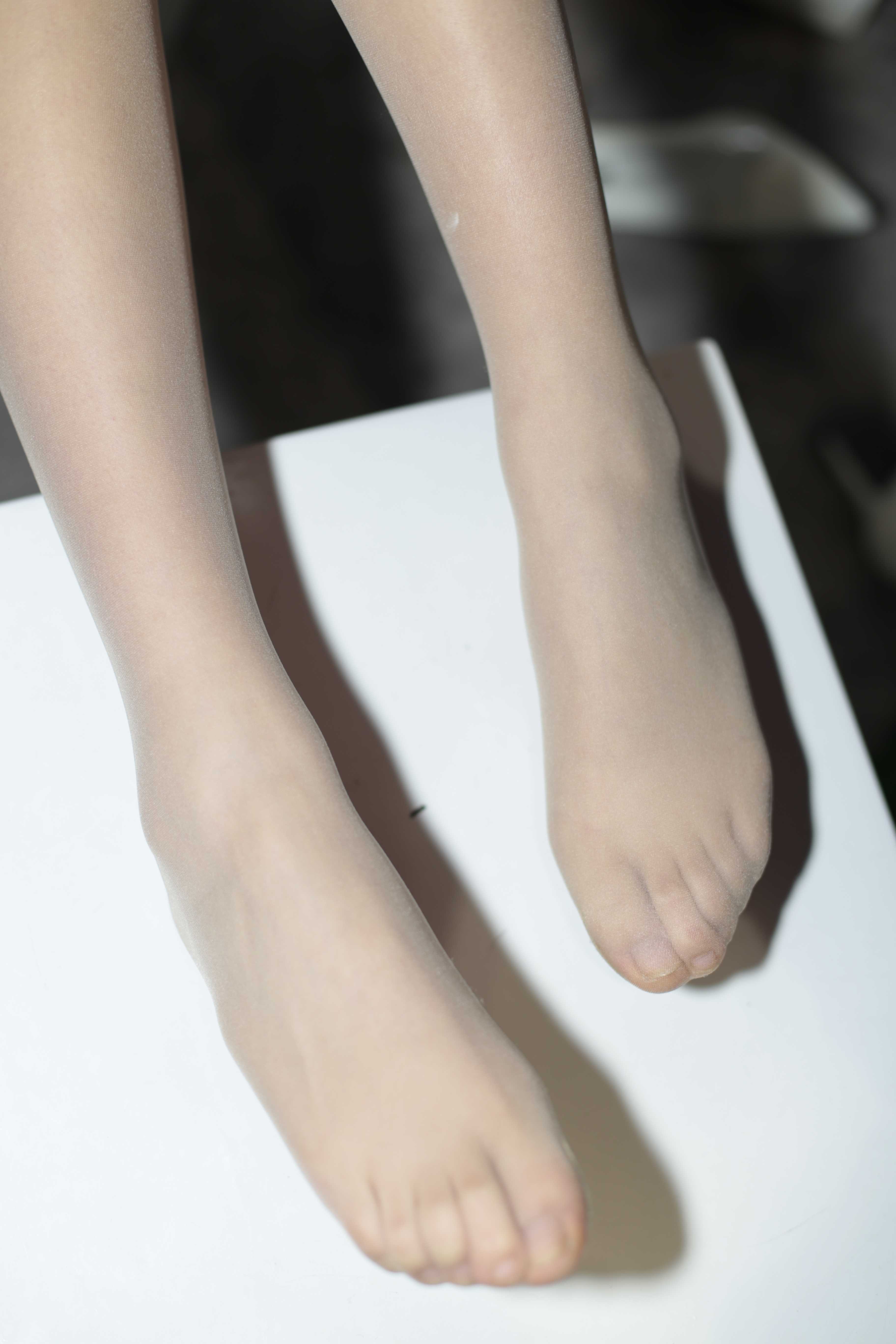 China Beauty Legs and feet 327