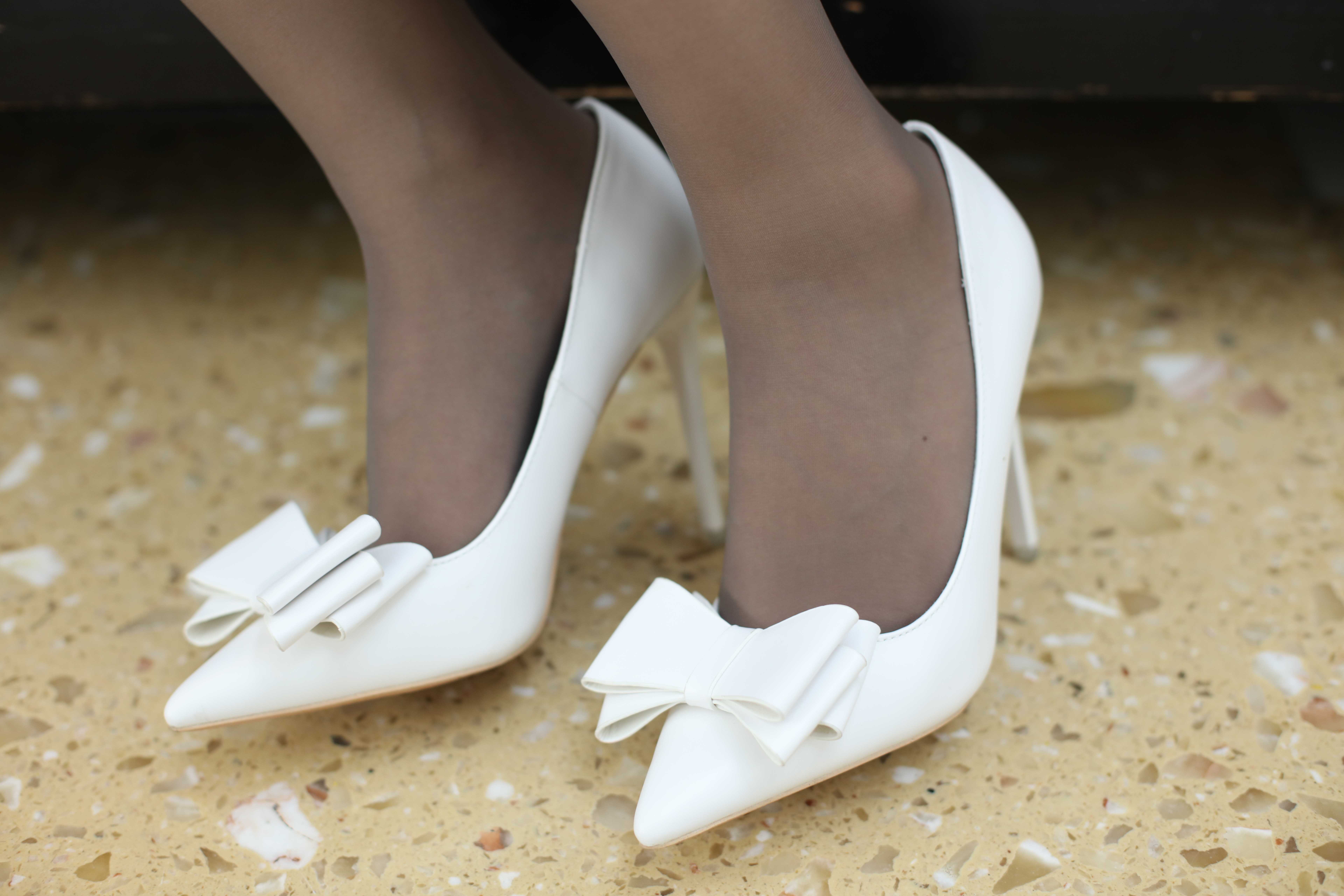 China Beauty Legs and feet 329