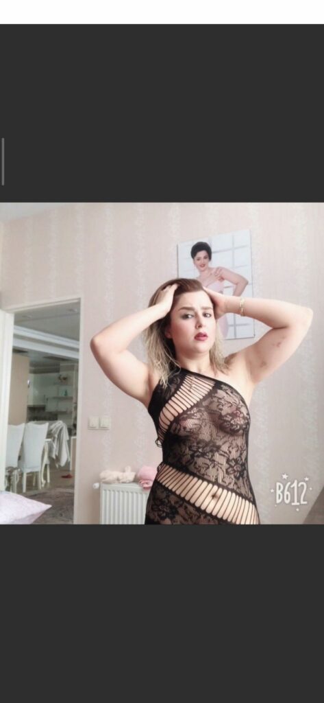 Hot Muslim Girl From India Nude With Bf