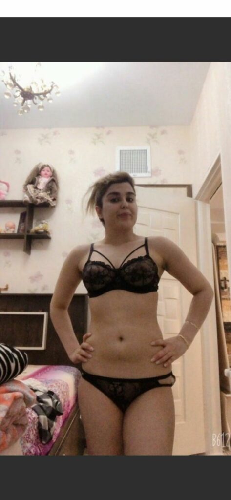 Hot Muslim Girl From India Nude With Bf