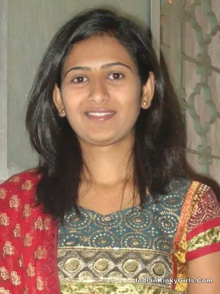 Indian Bengali College Girl Sneha Nude Selfies