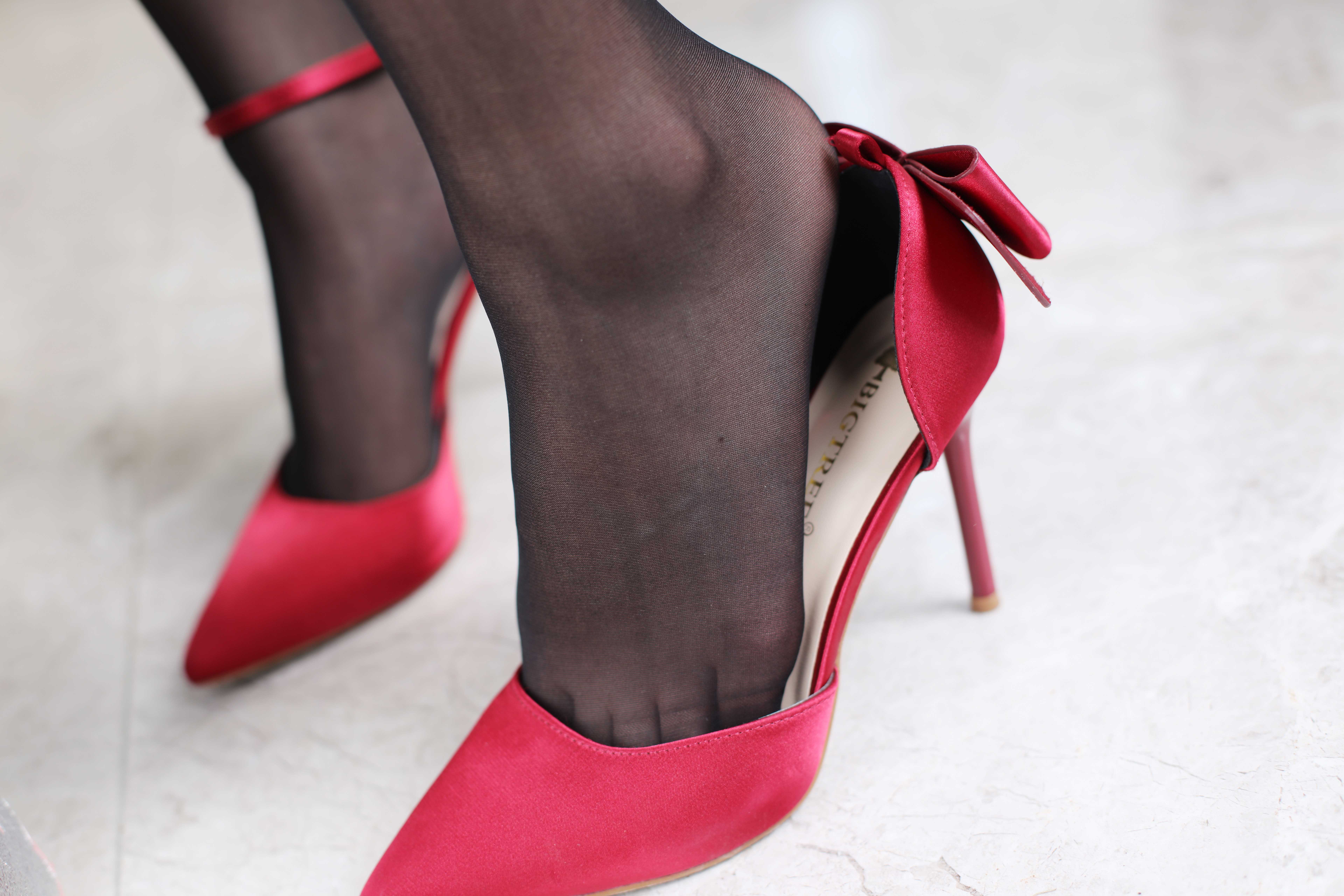 China Beauty Legs and feet 336