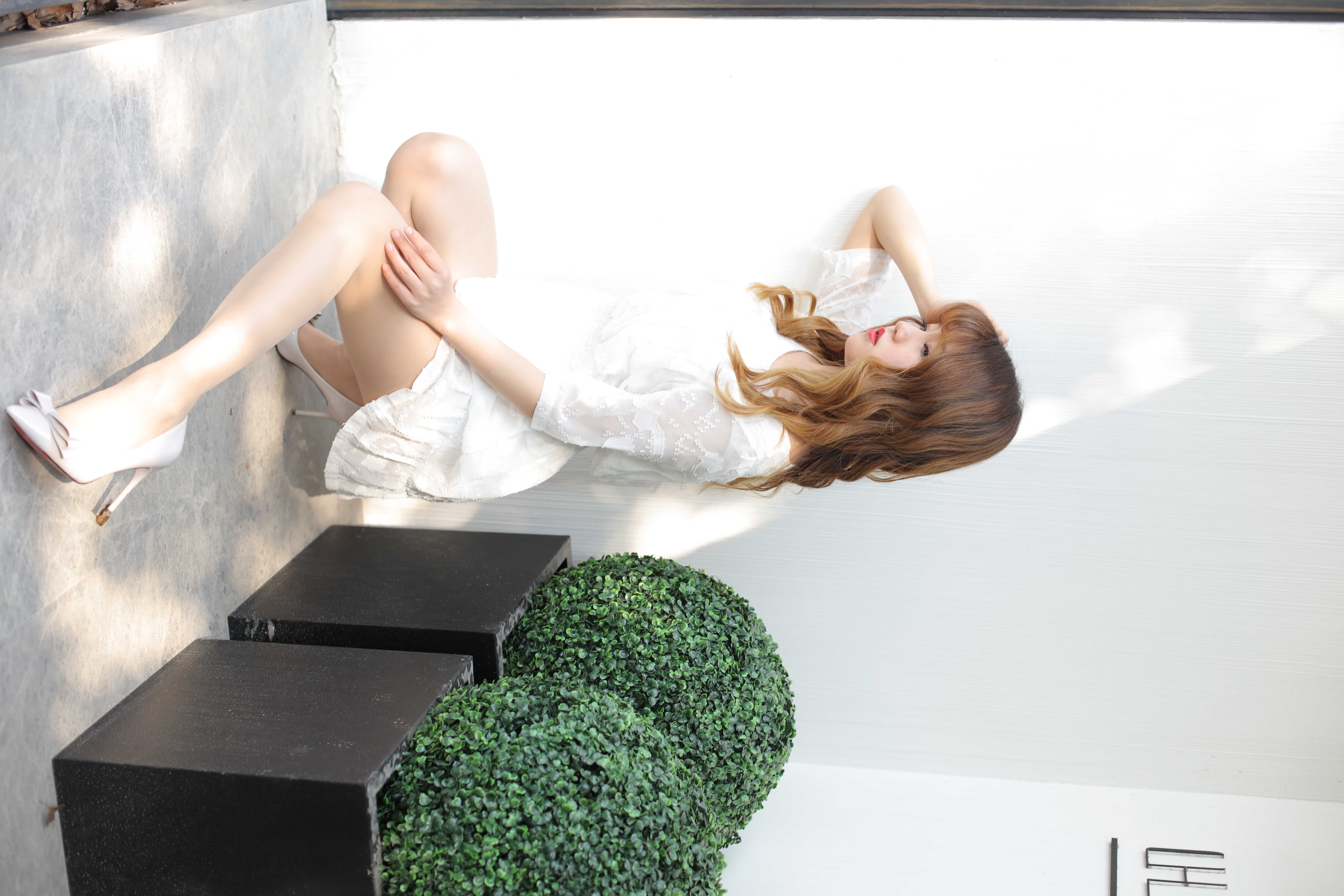 China Beauty Legs and feet 337