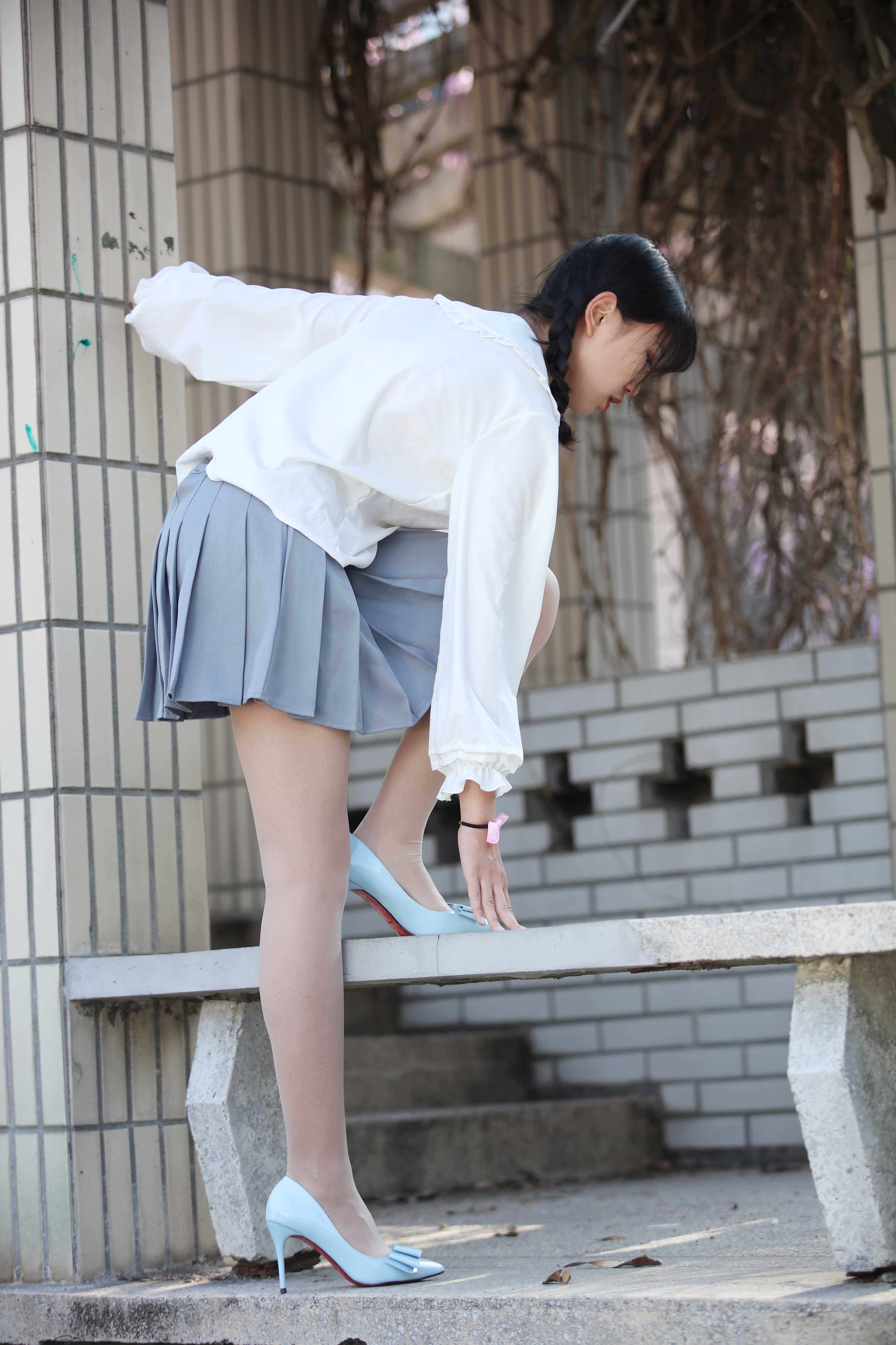 China Beauty Legs and feet 338