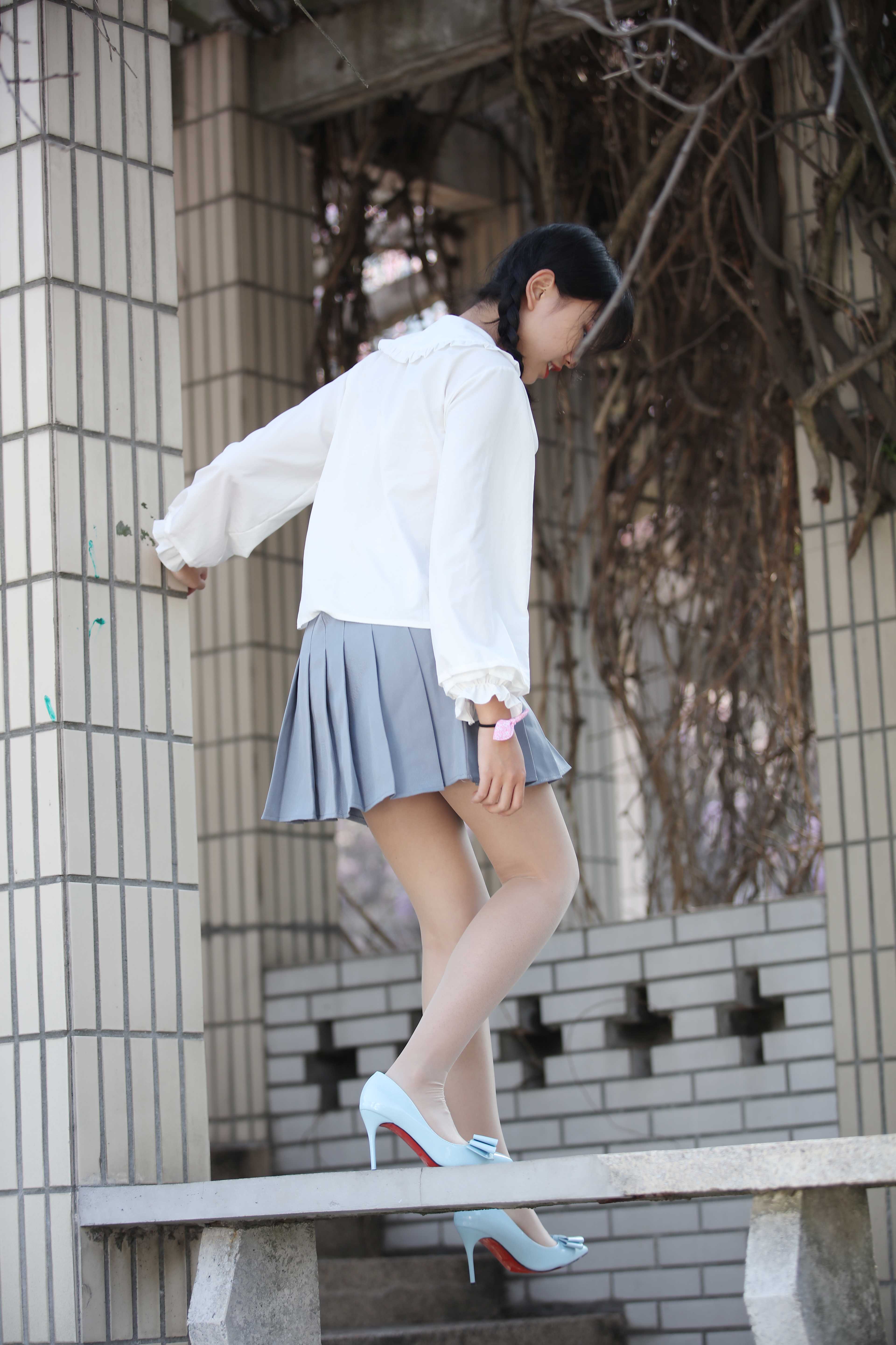 China Beauty Legs and feet 338