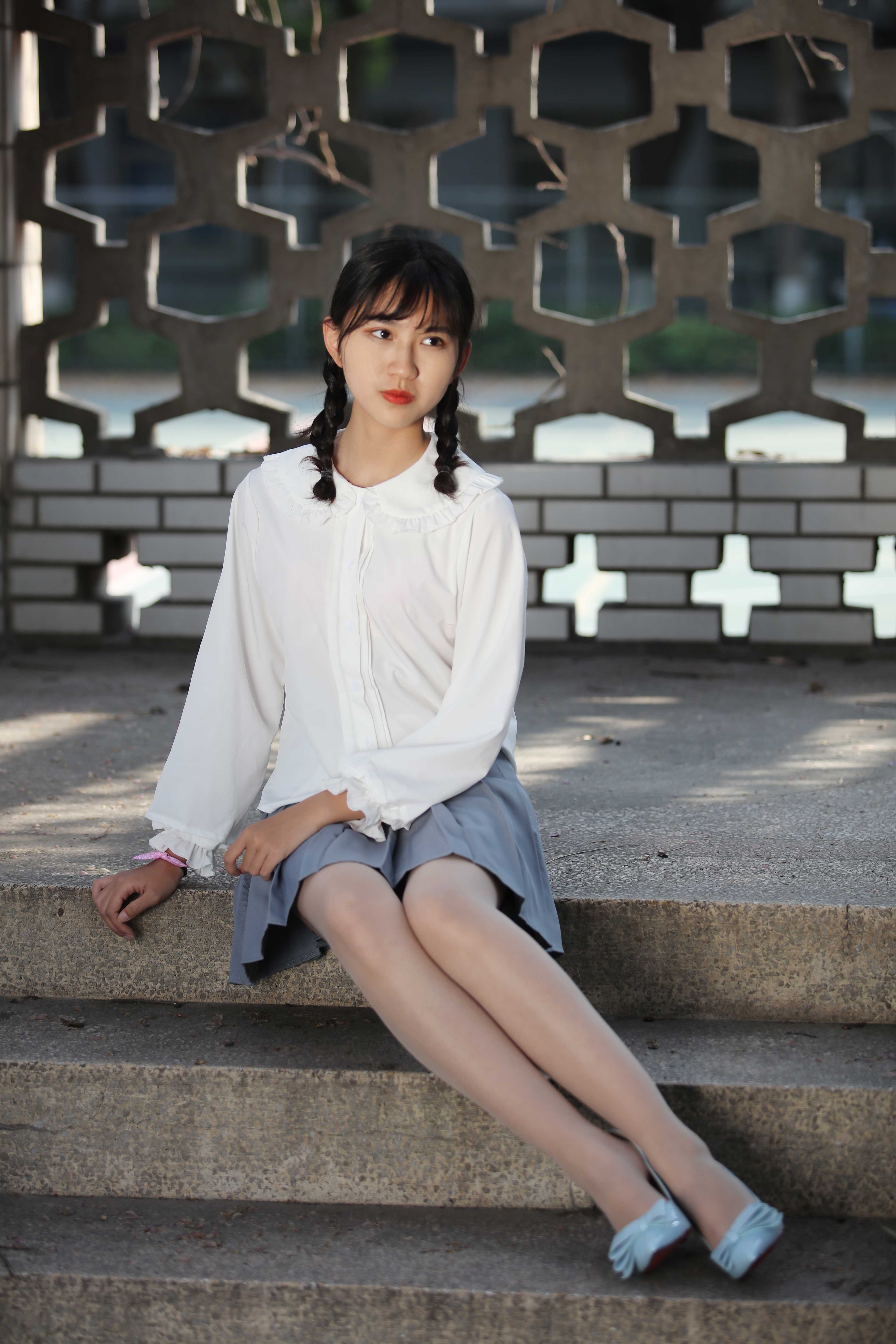 China Beauty Legs and feet 338