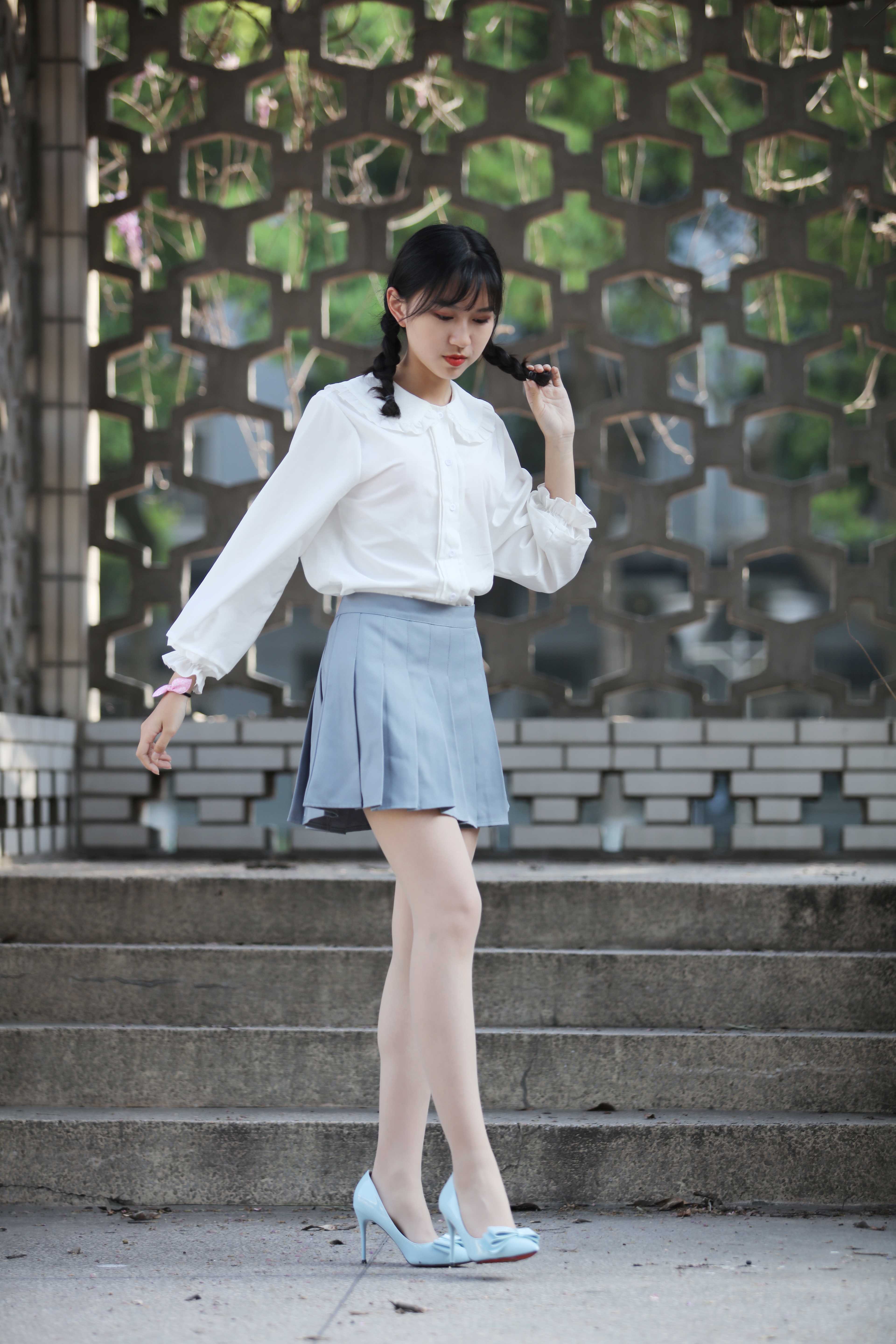 China Beauty Legs and feet 338