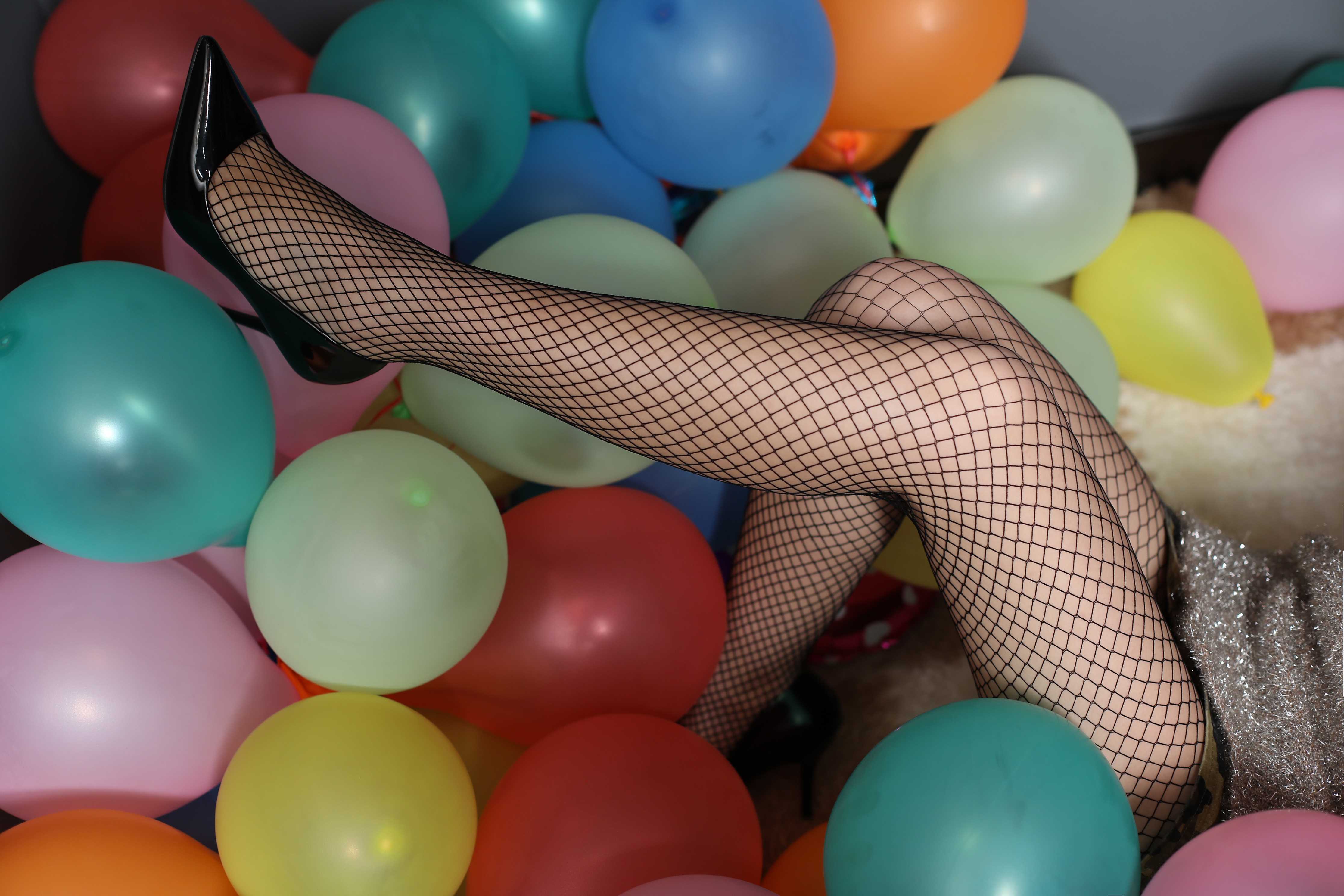 China Beauty Legs and feet 339