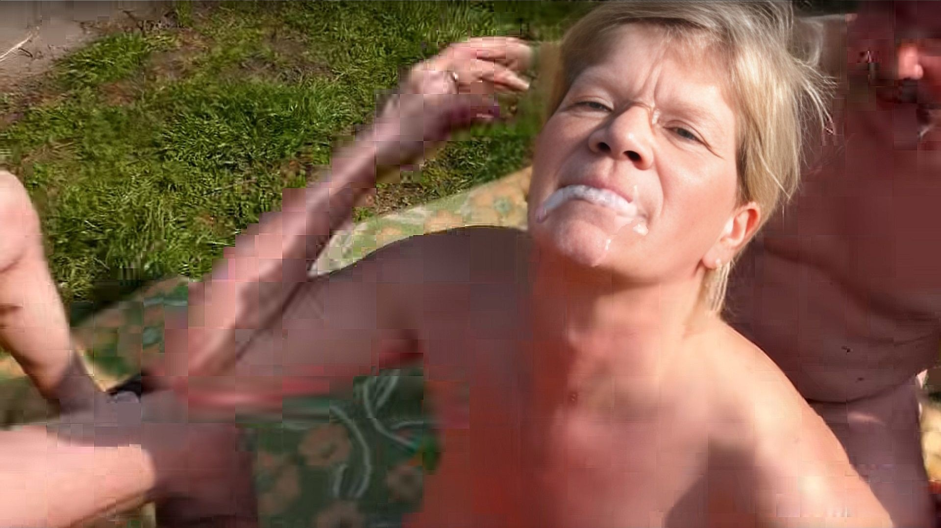 Outdoor Gangbang (Mechthild Drescher Allensbach)