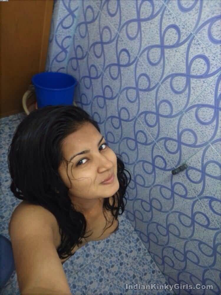 Jaipur Indian College Girl Nude Selfies