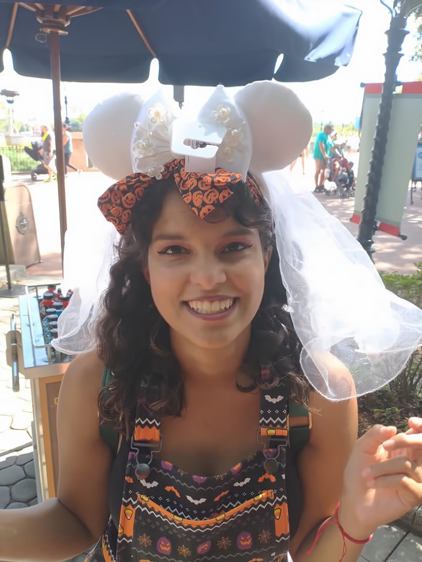 Busty Latina webslut Katherine