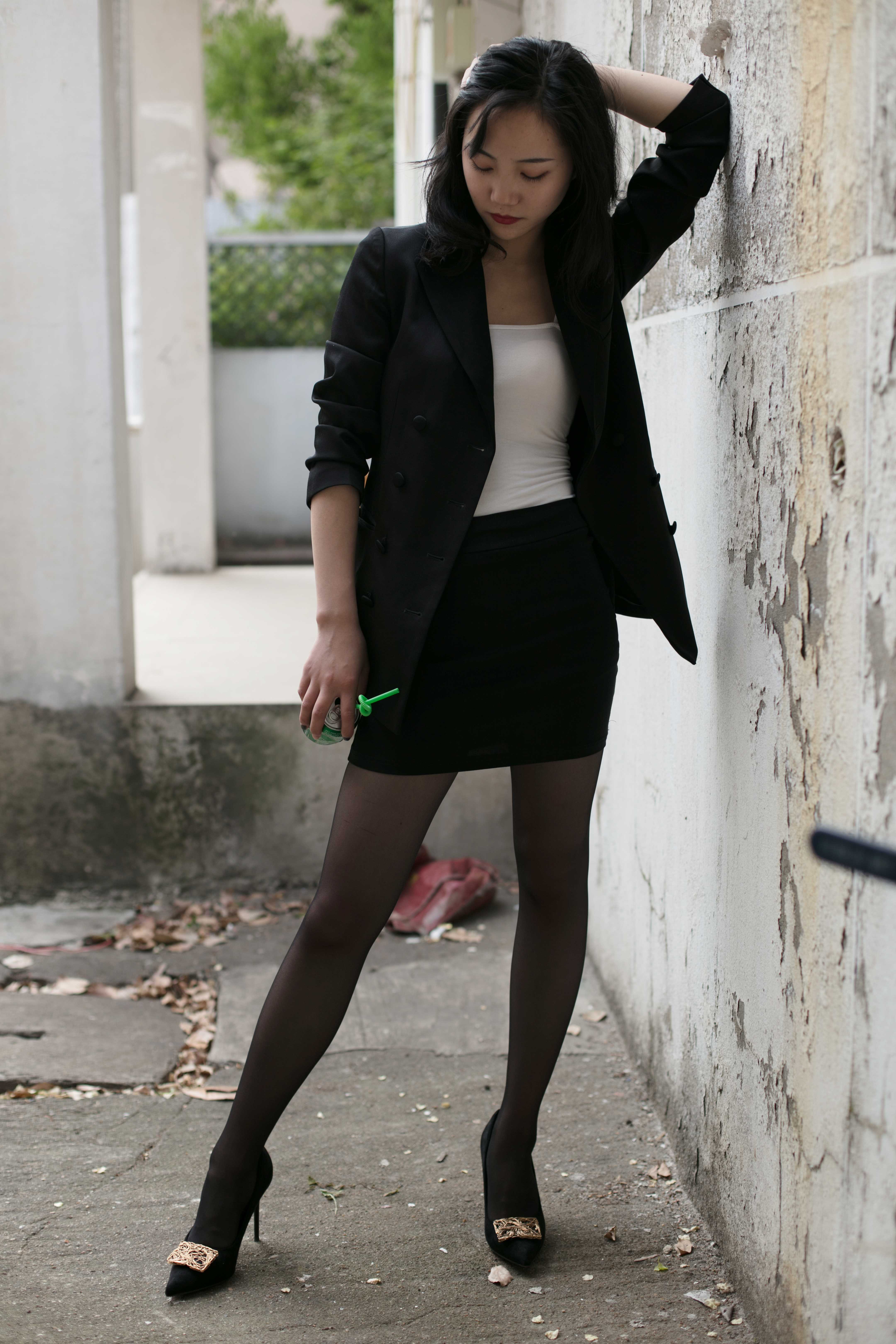 China Beauty Legs and feet 350