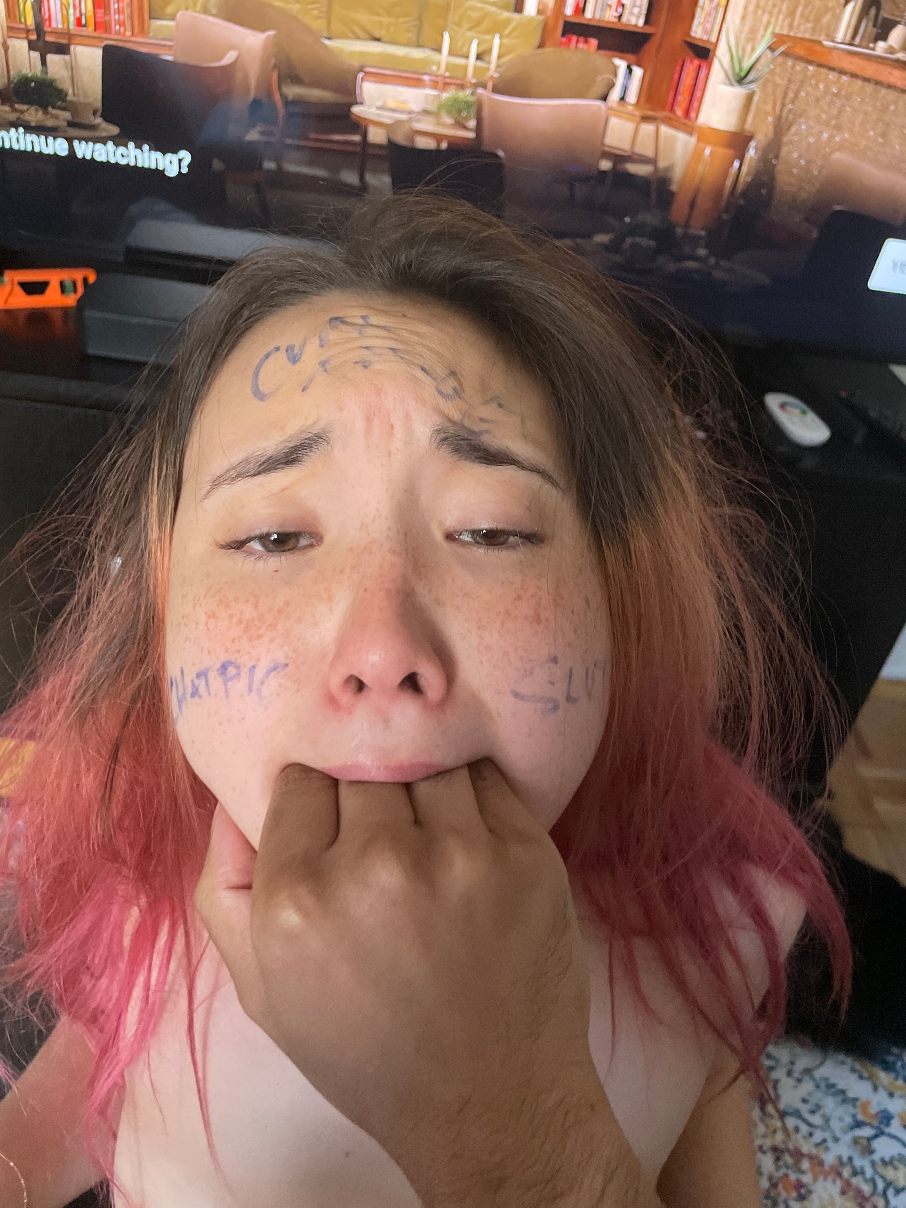 Sexy Asian webslut Lauren