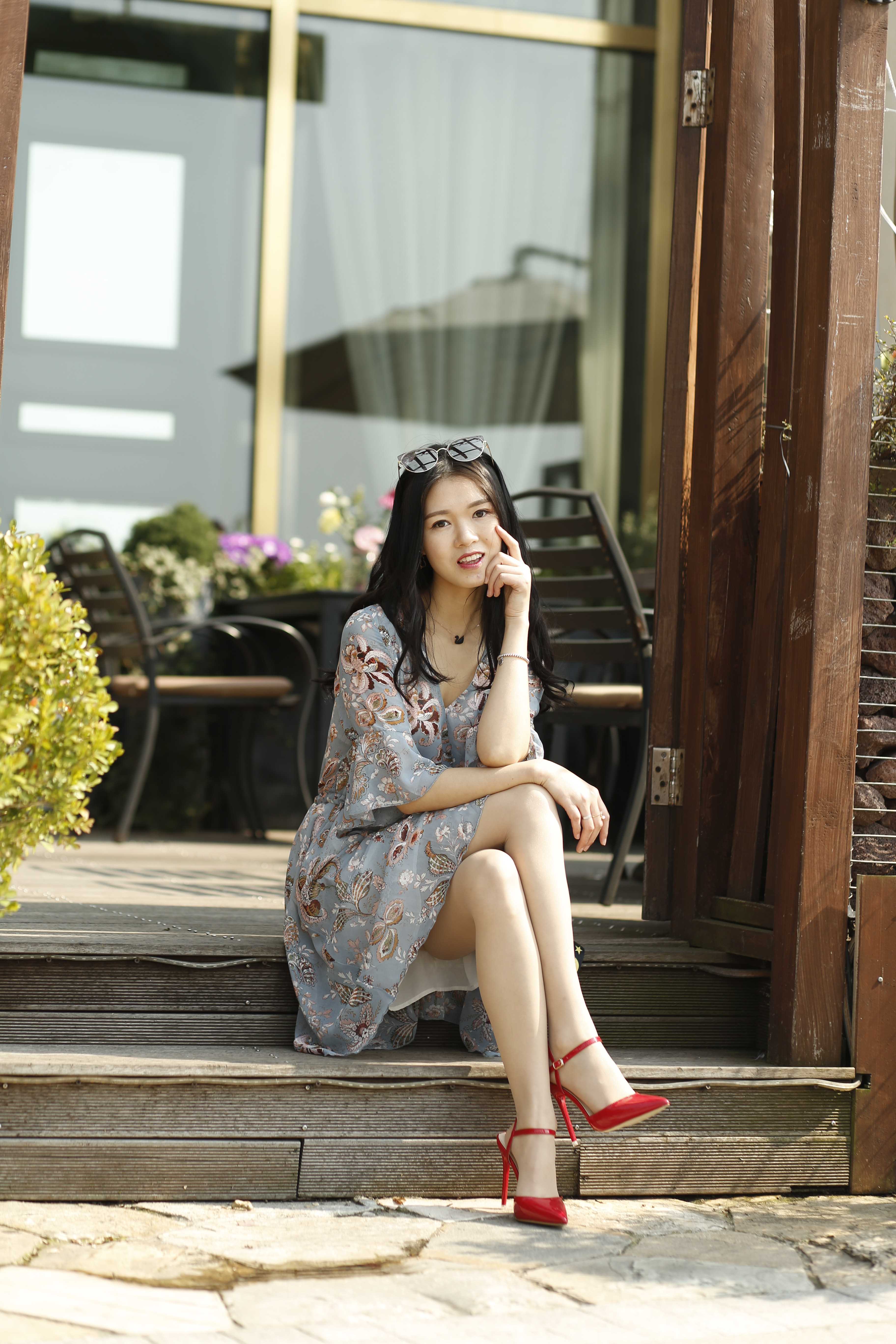 China Beauty Legs and feet 359