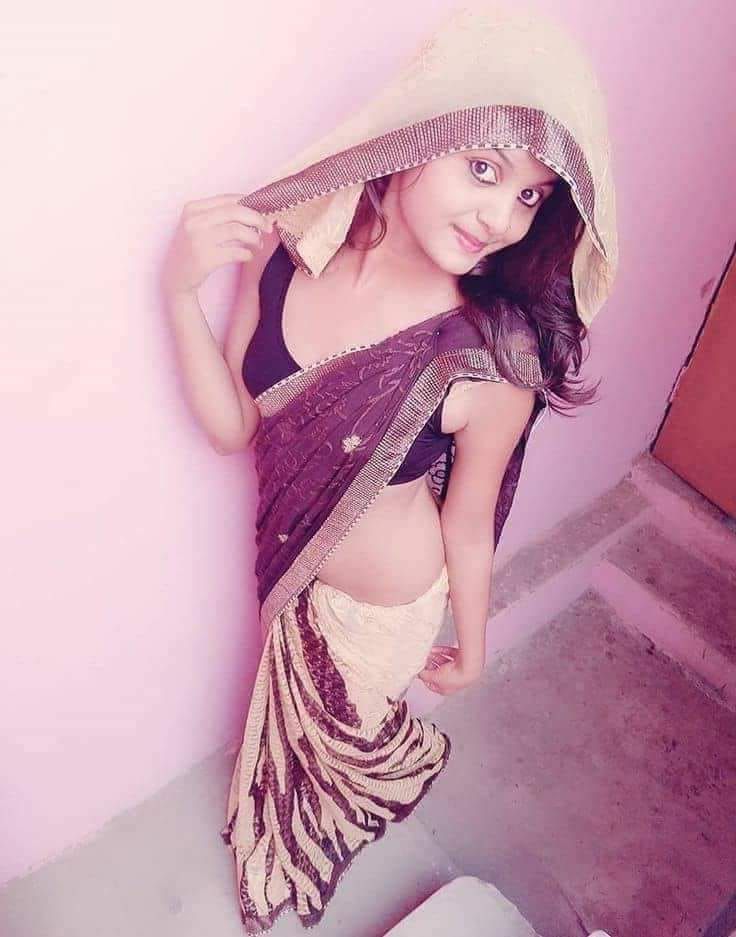 Indian Village Girl Kissing and Boobs Pressing Selfies