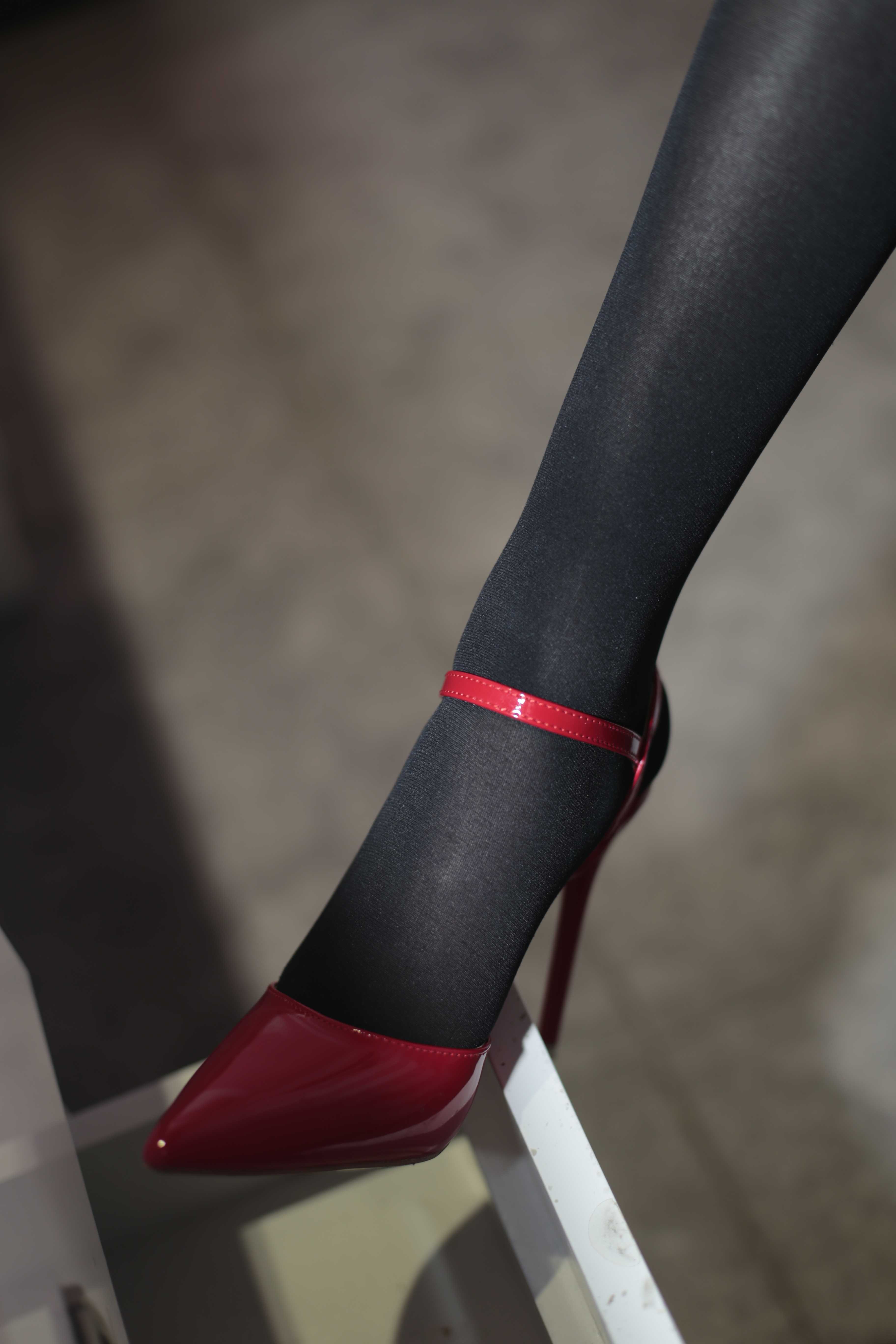 China Beauty Legs and feet 366