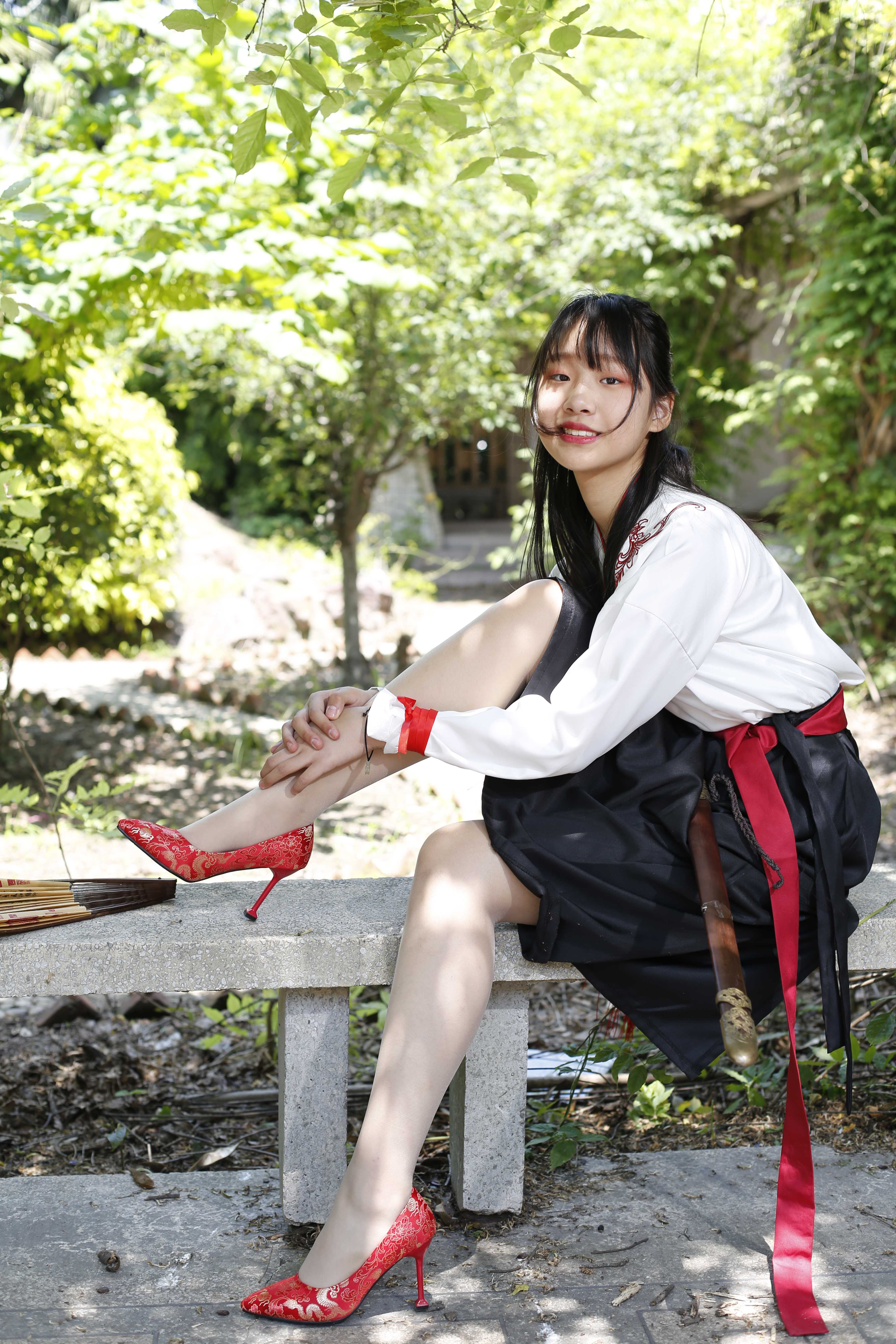 China Beauty Legs and feet 374