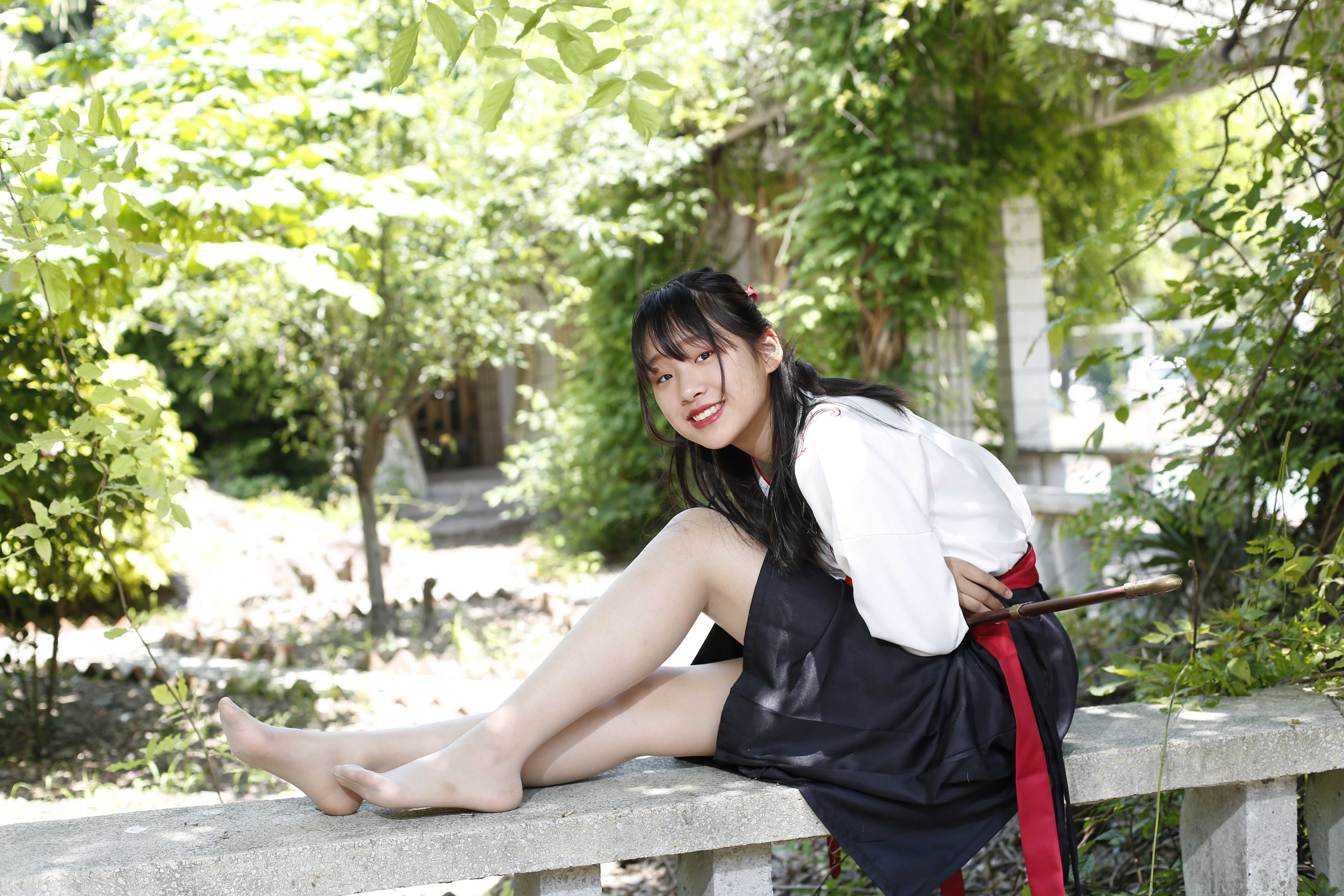 China Beauty Legs and feet 374