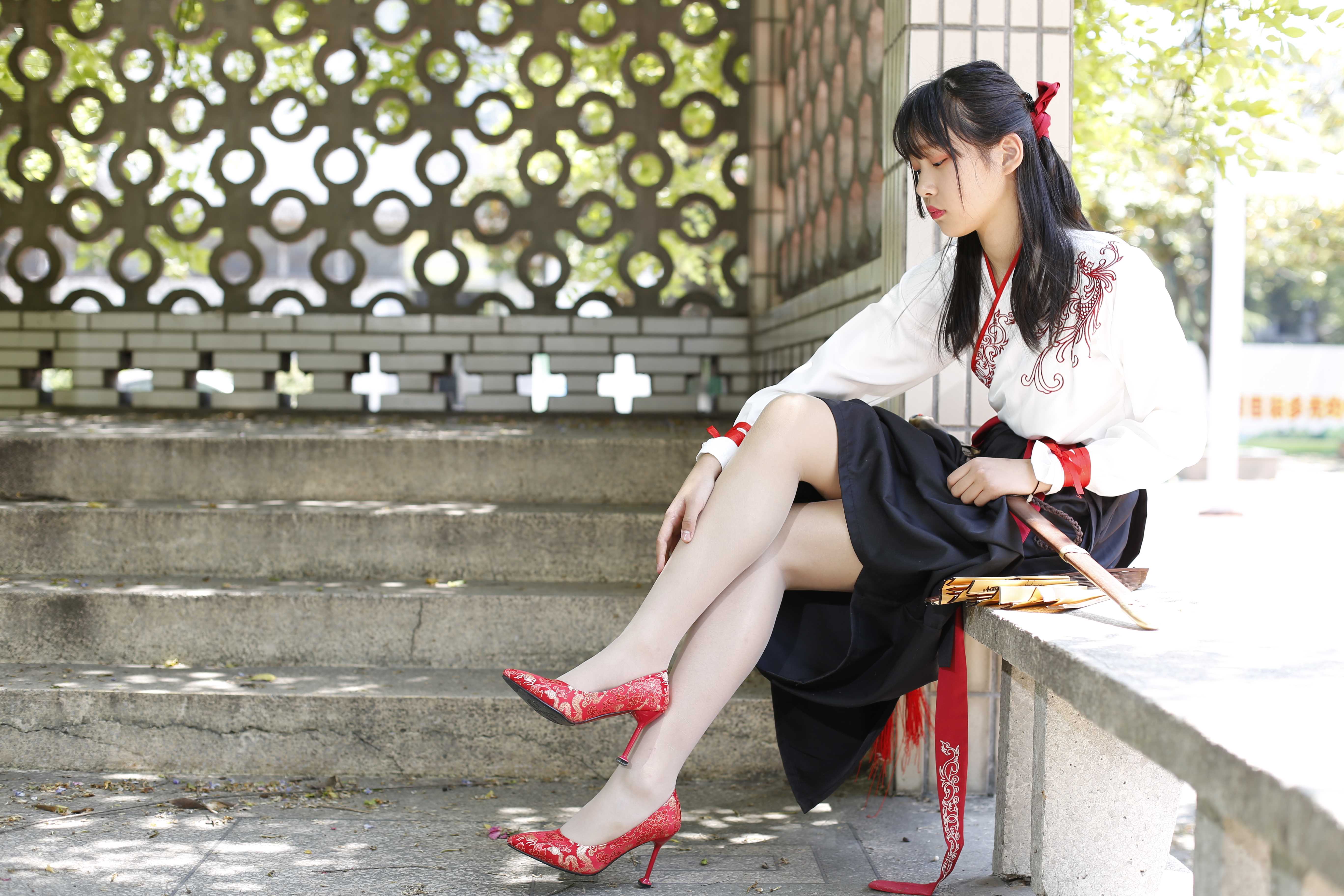 China Beauty Legs and feet 374