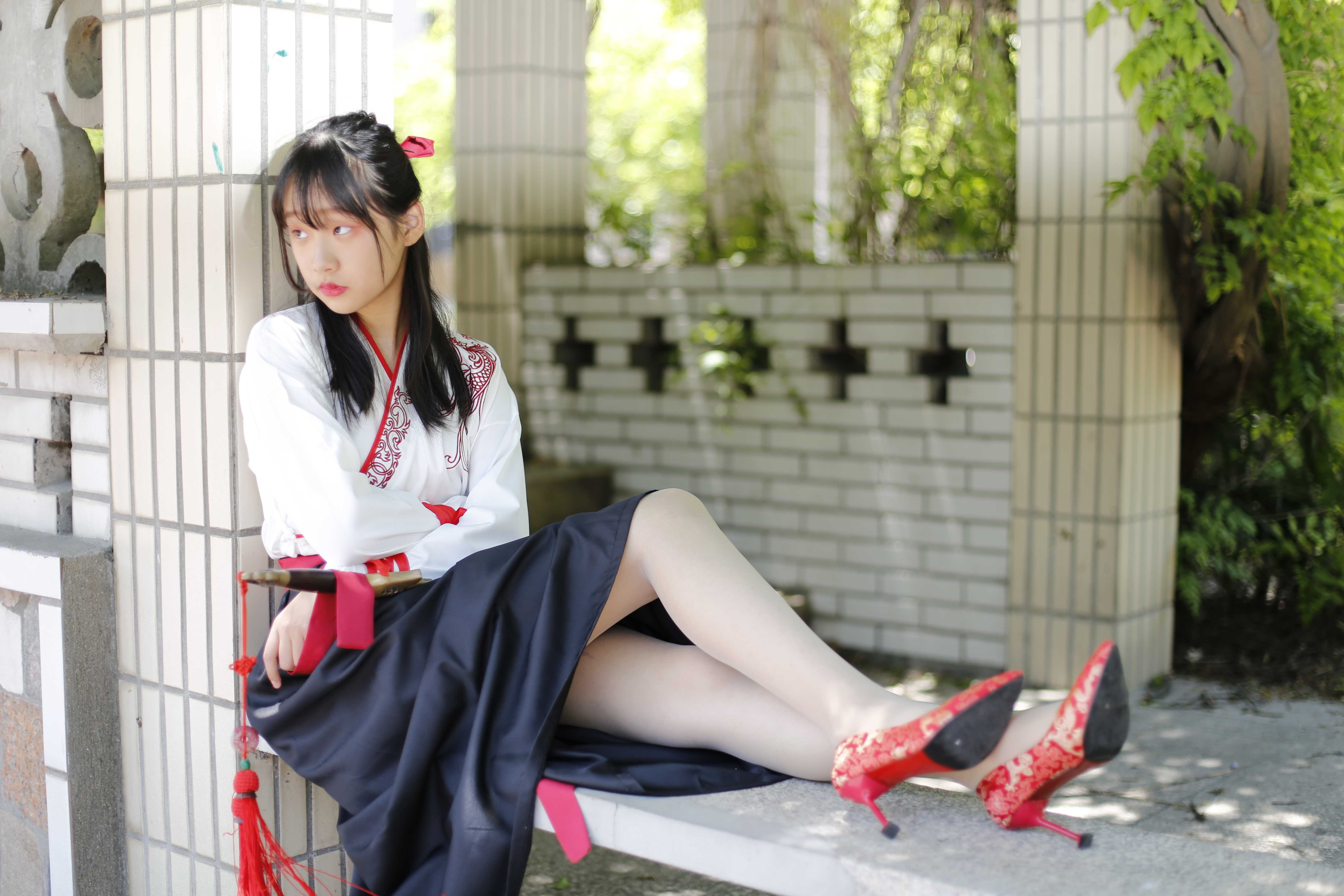 China Beauty Legs and feet 374