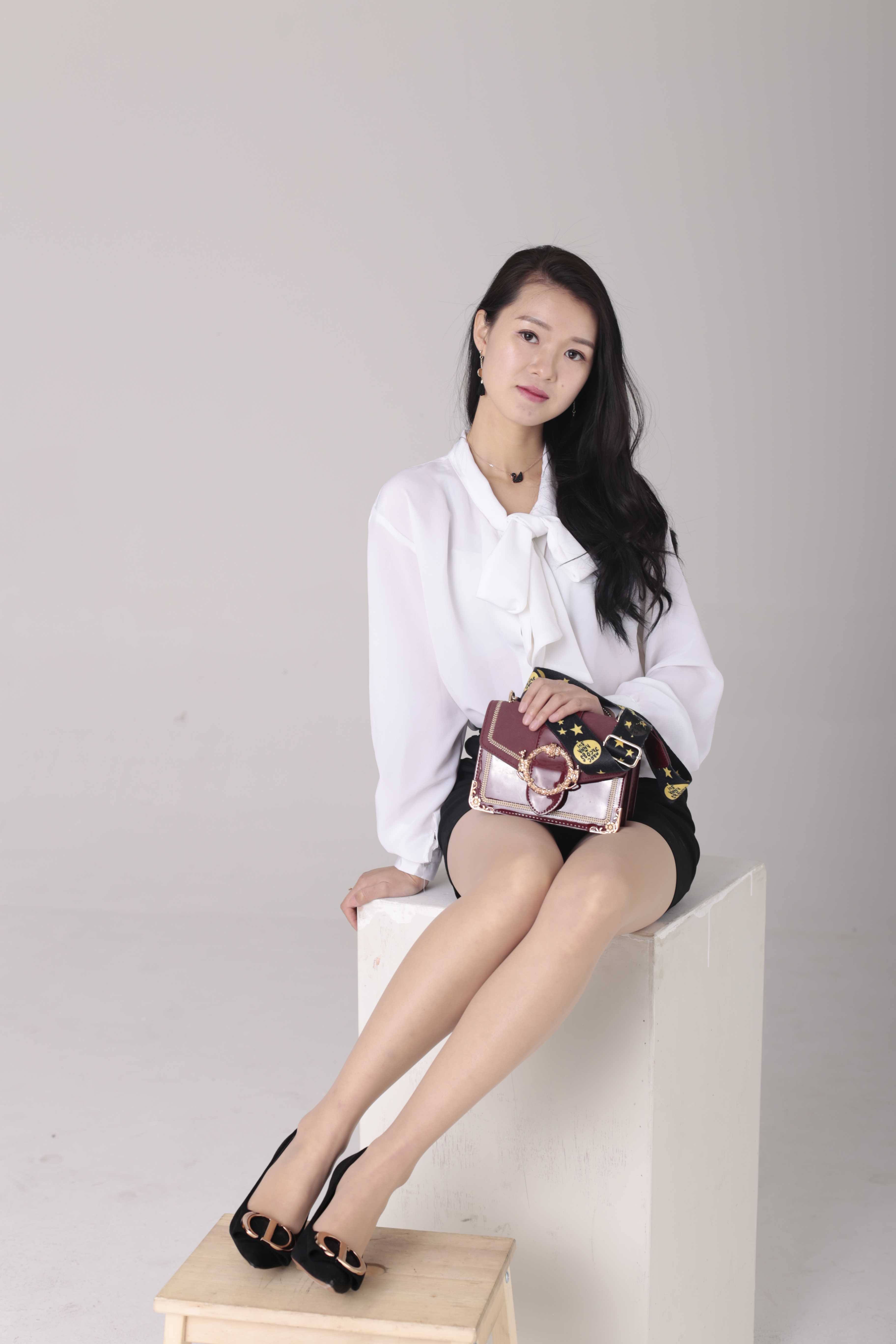 China Beauty Legs and feet 381