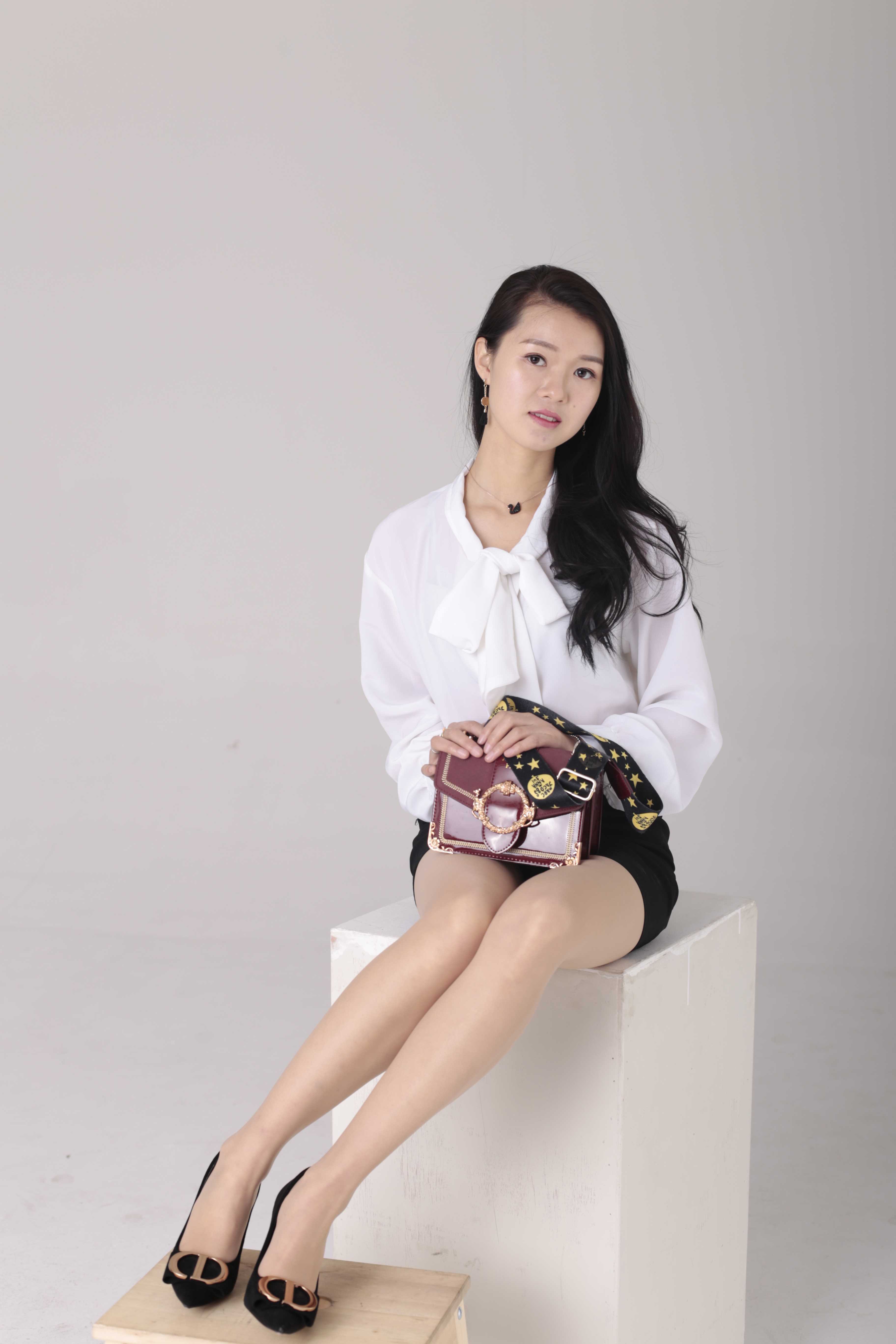 China Beauty Legs and feet 381