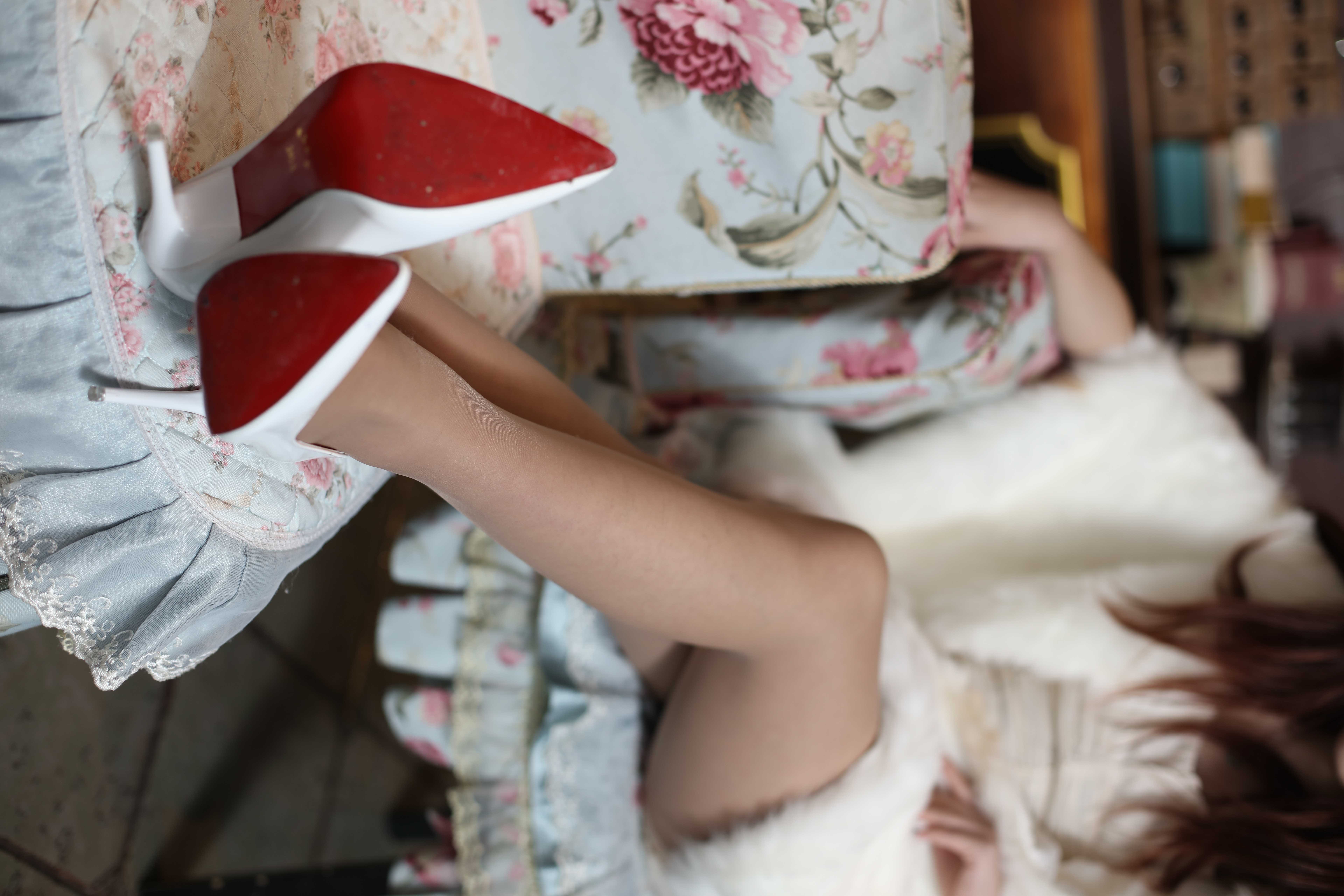 China Beauty Legs and feet 383