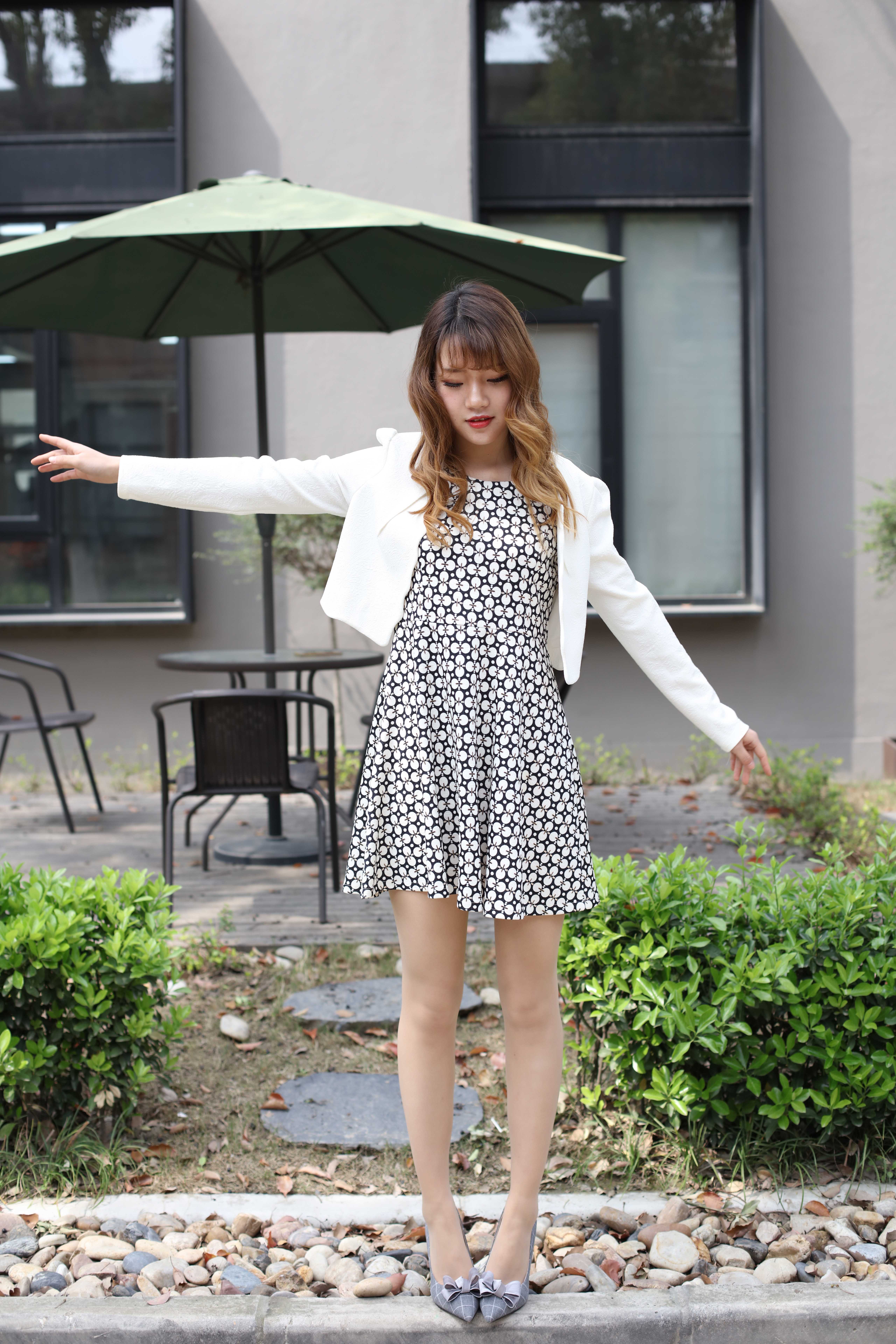 China Beauty Legs and feet 384