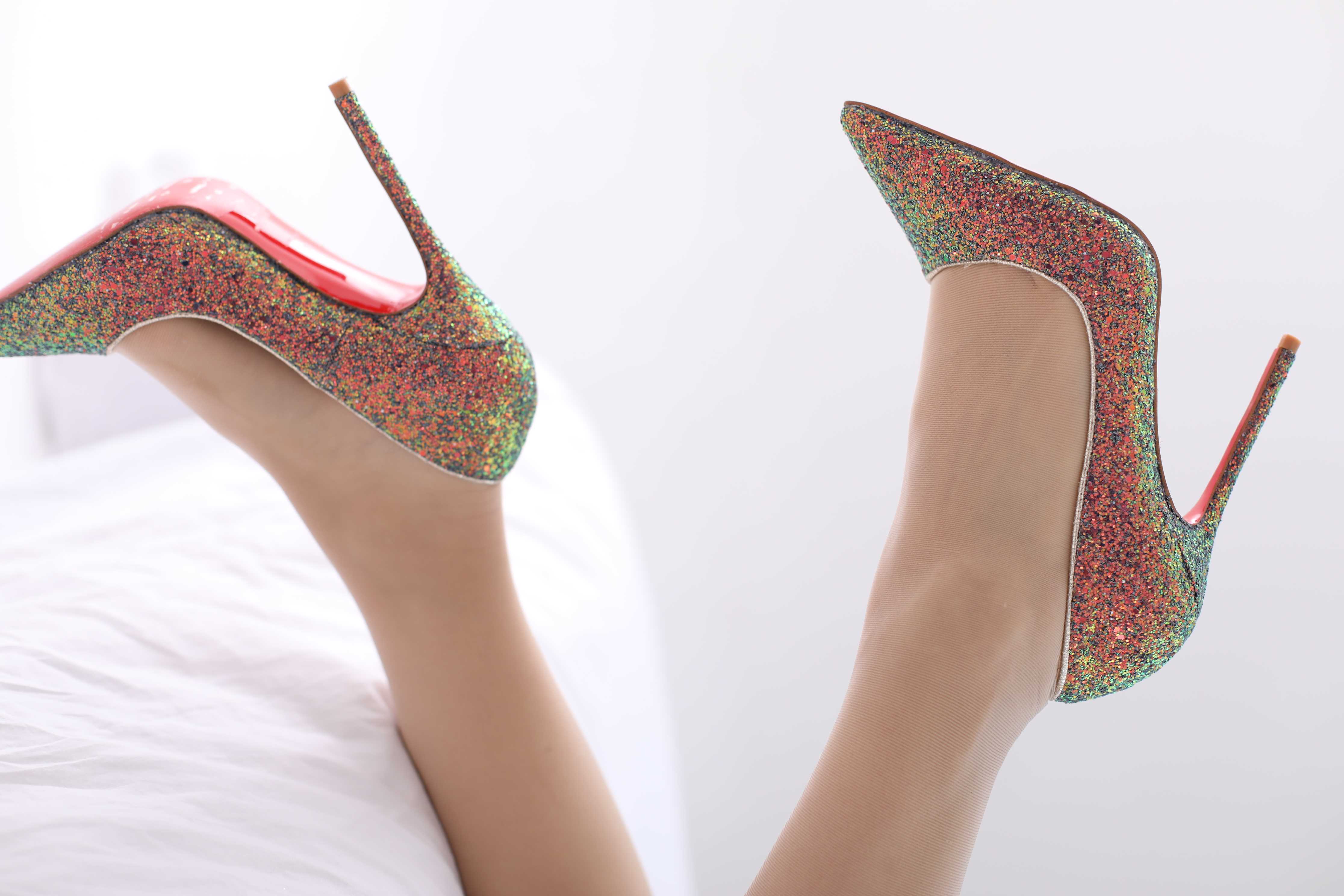 China Beauty Legs and feet 386