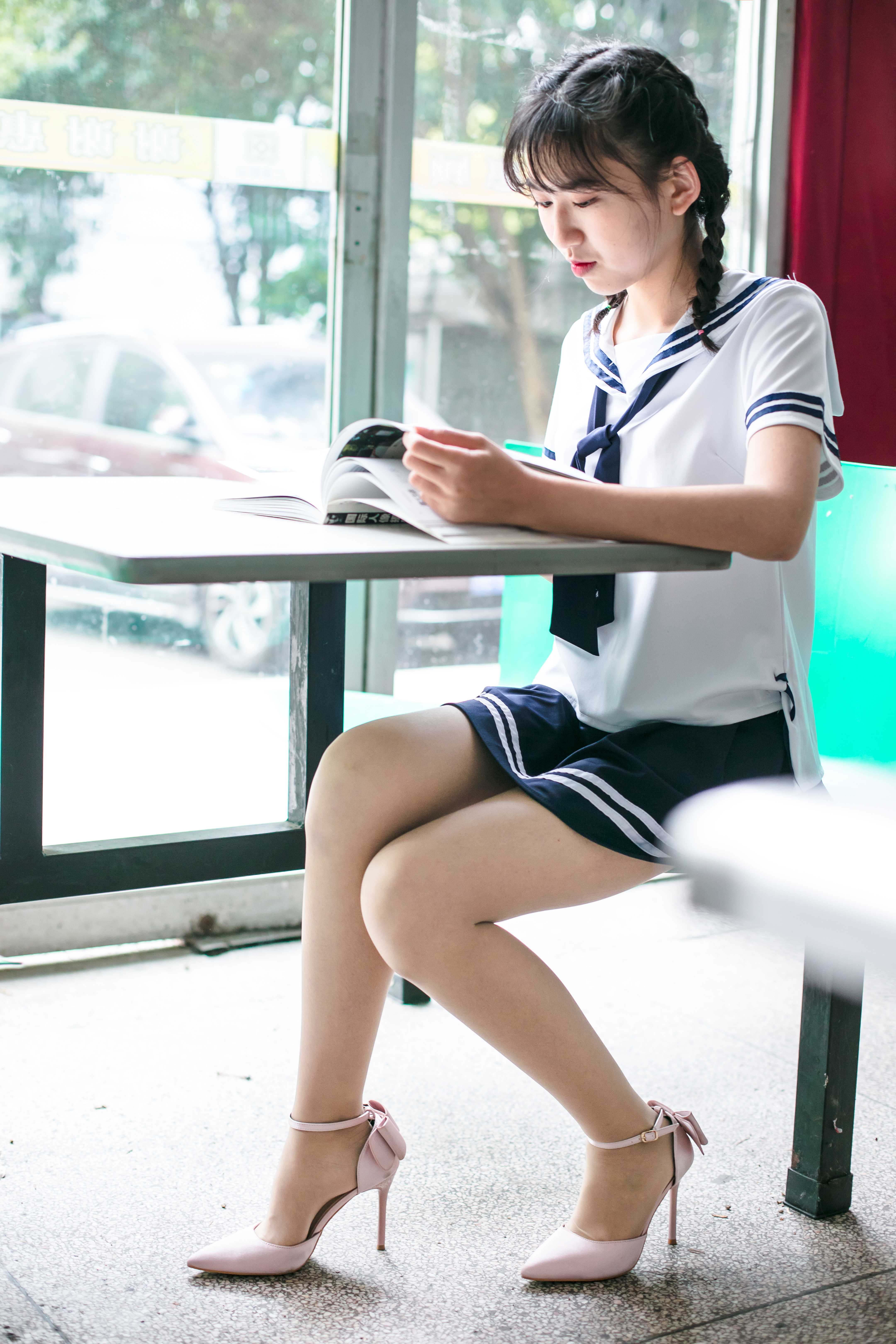 China Beauty Legs and feet 388