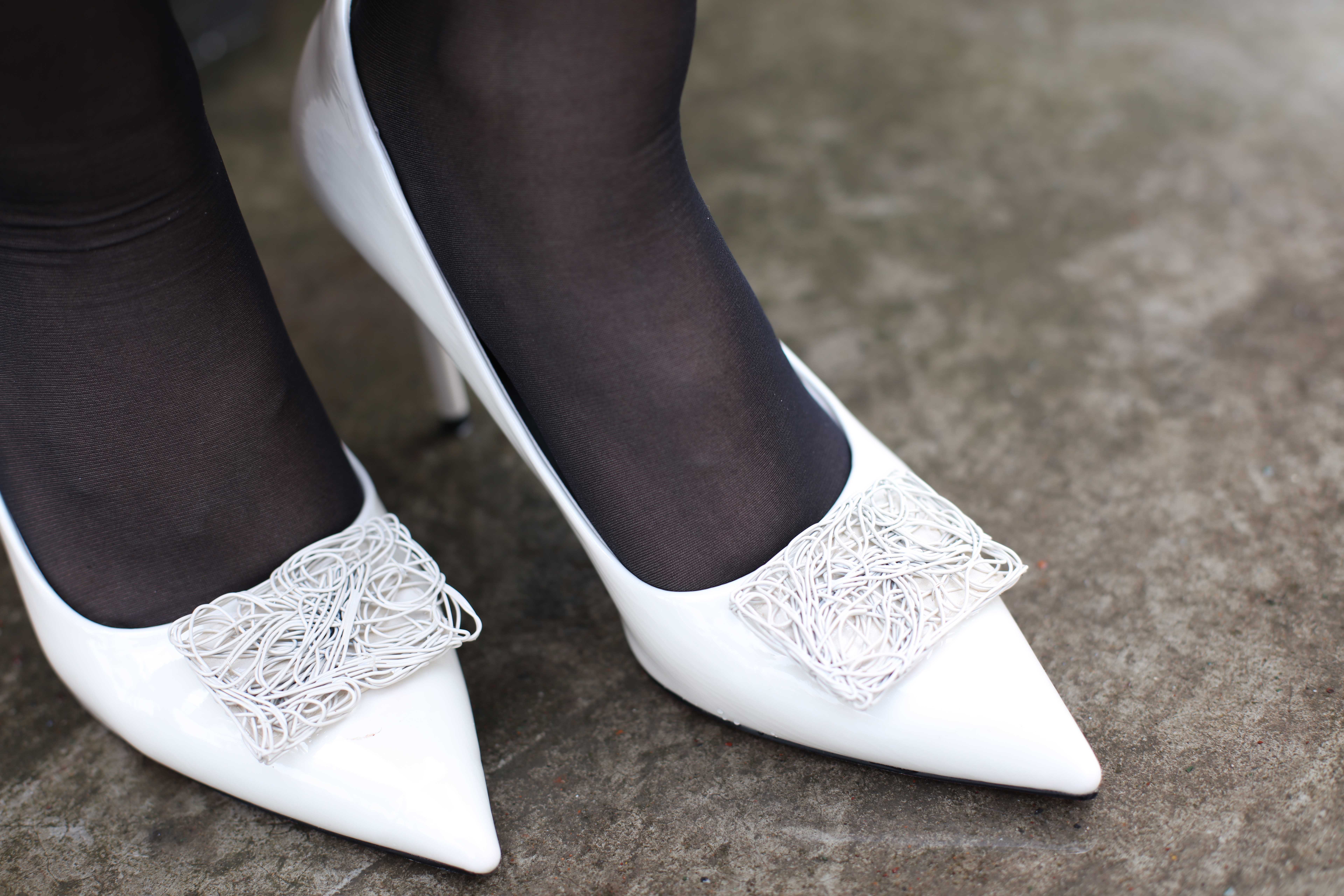 China Beauty Legs and feet 389