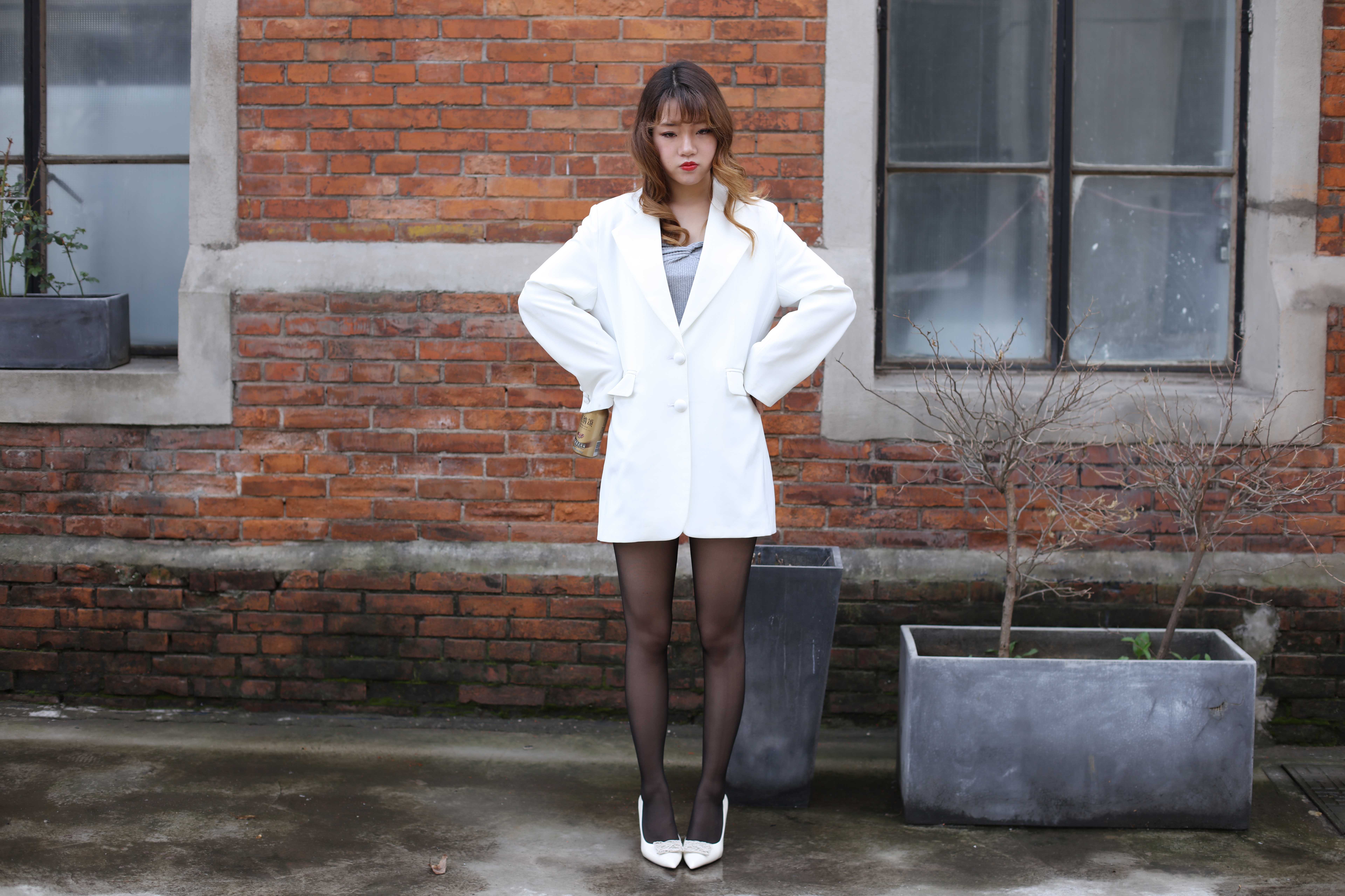 China Beauty Legs and feet 389