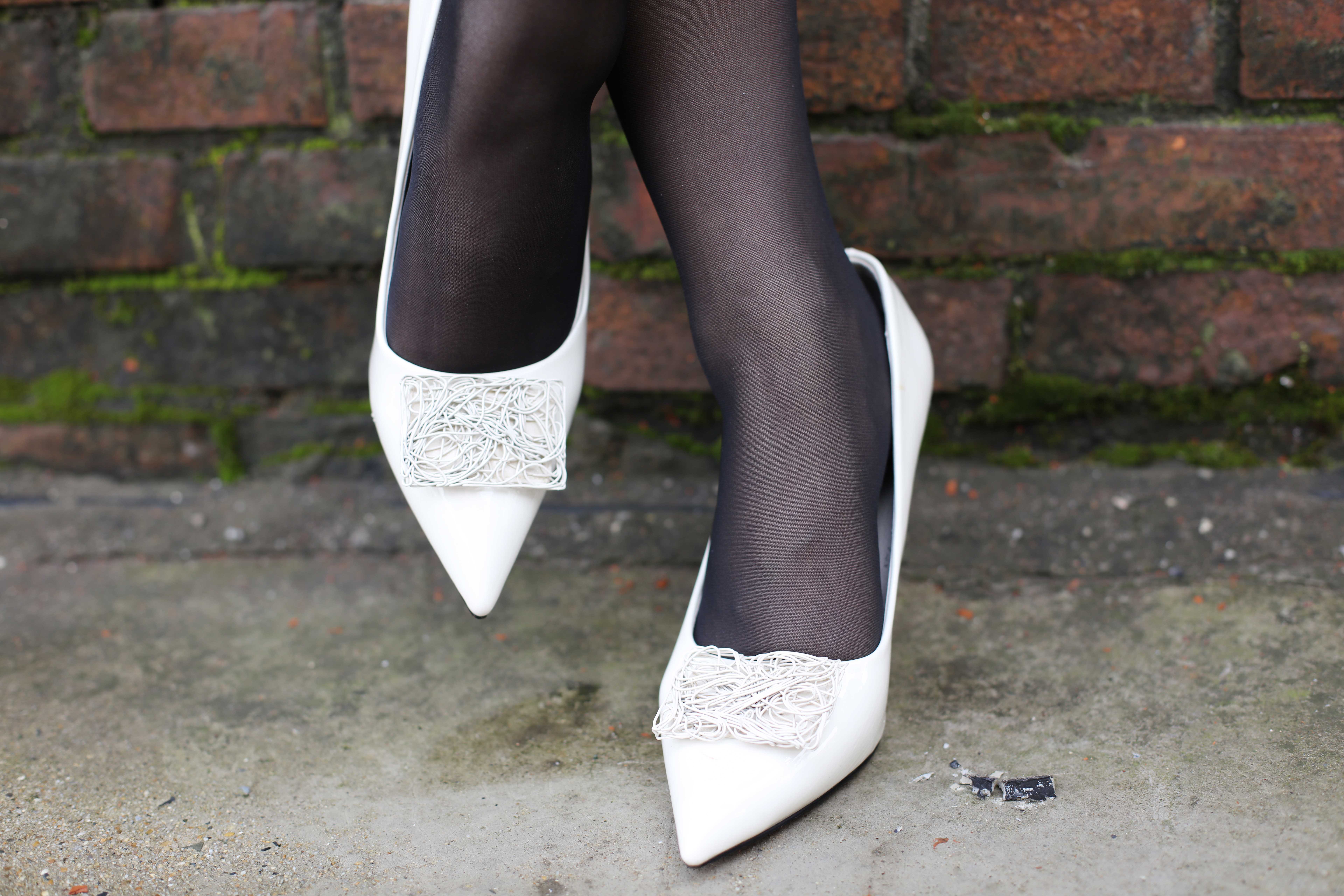 China Beauty Legs and feet 389