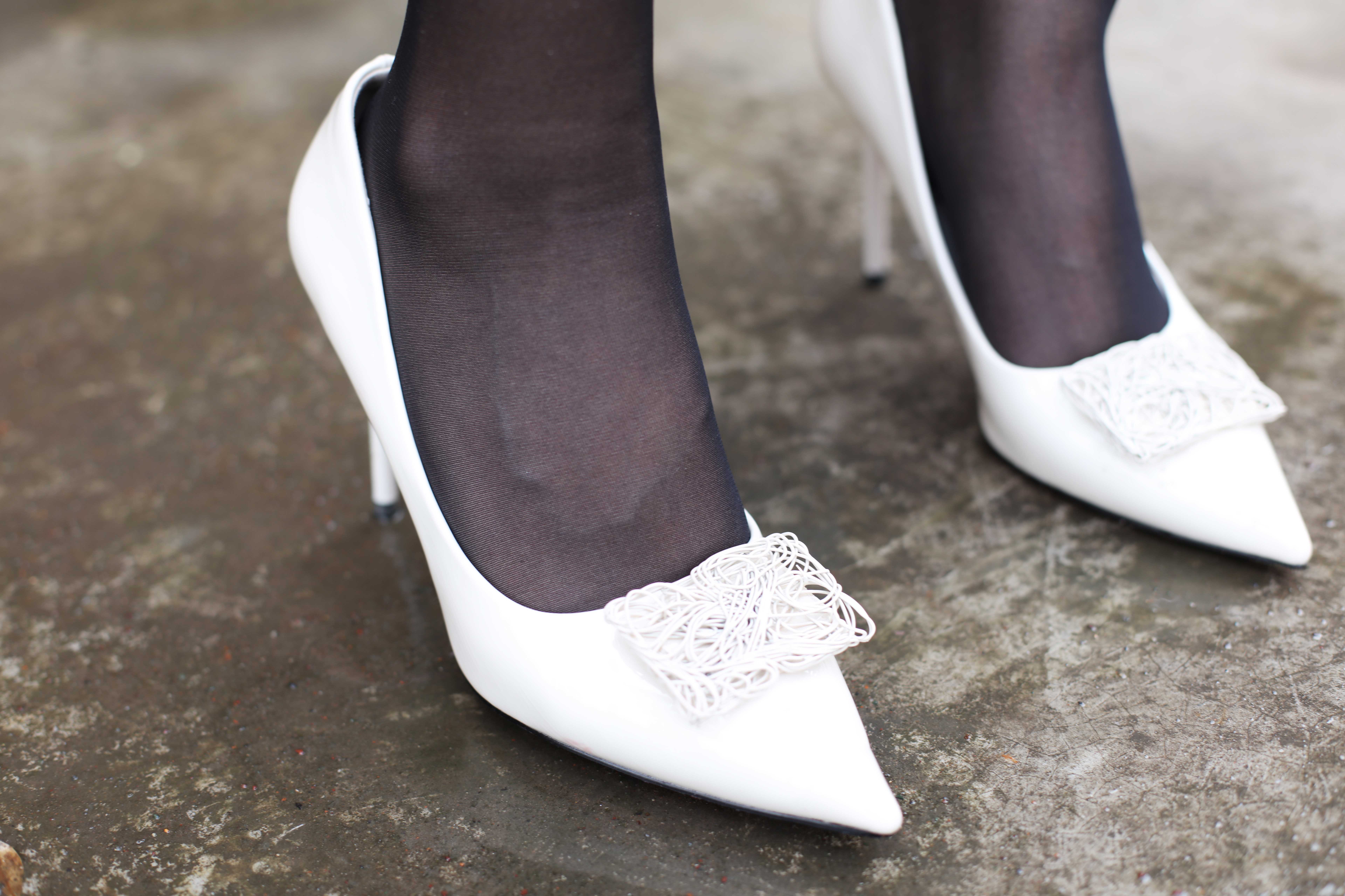 China Beauty Legs and feet 389