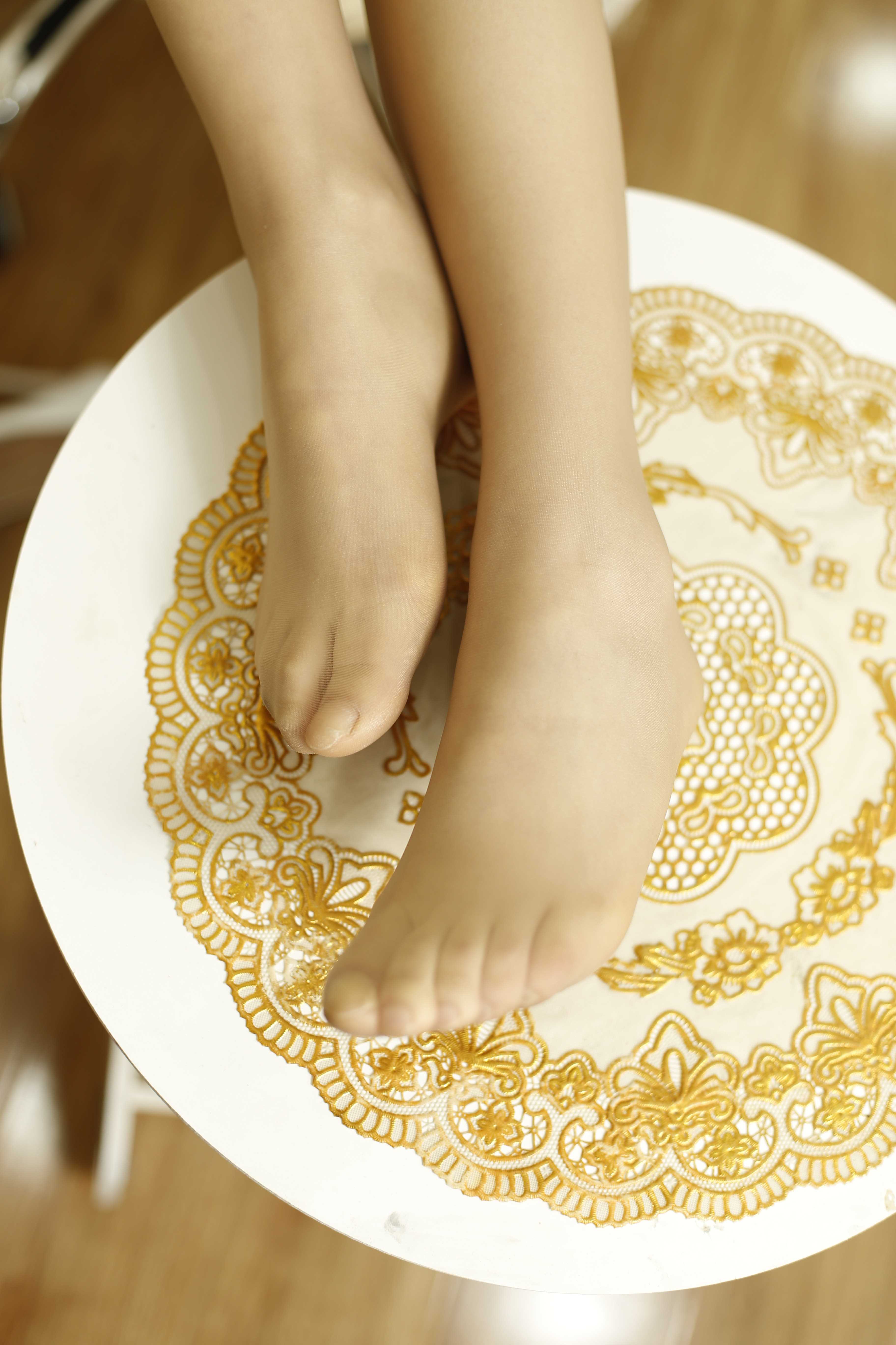 China Beauty Legs and feet 390