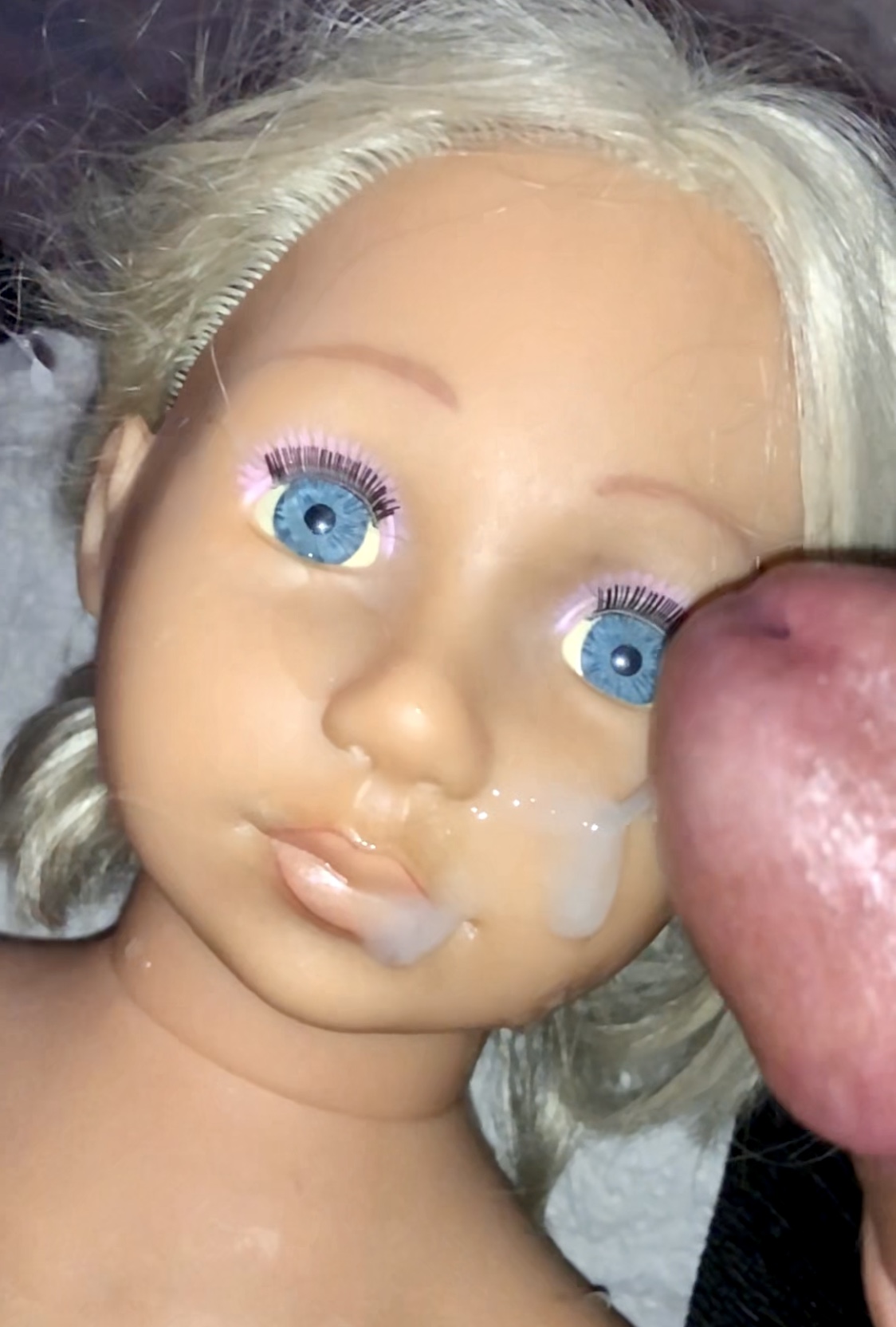 Cute smelly second hand store hairdresser doll