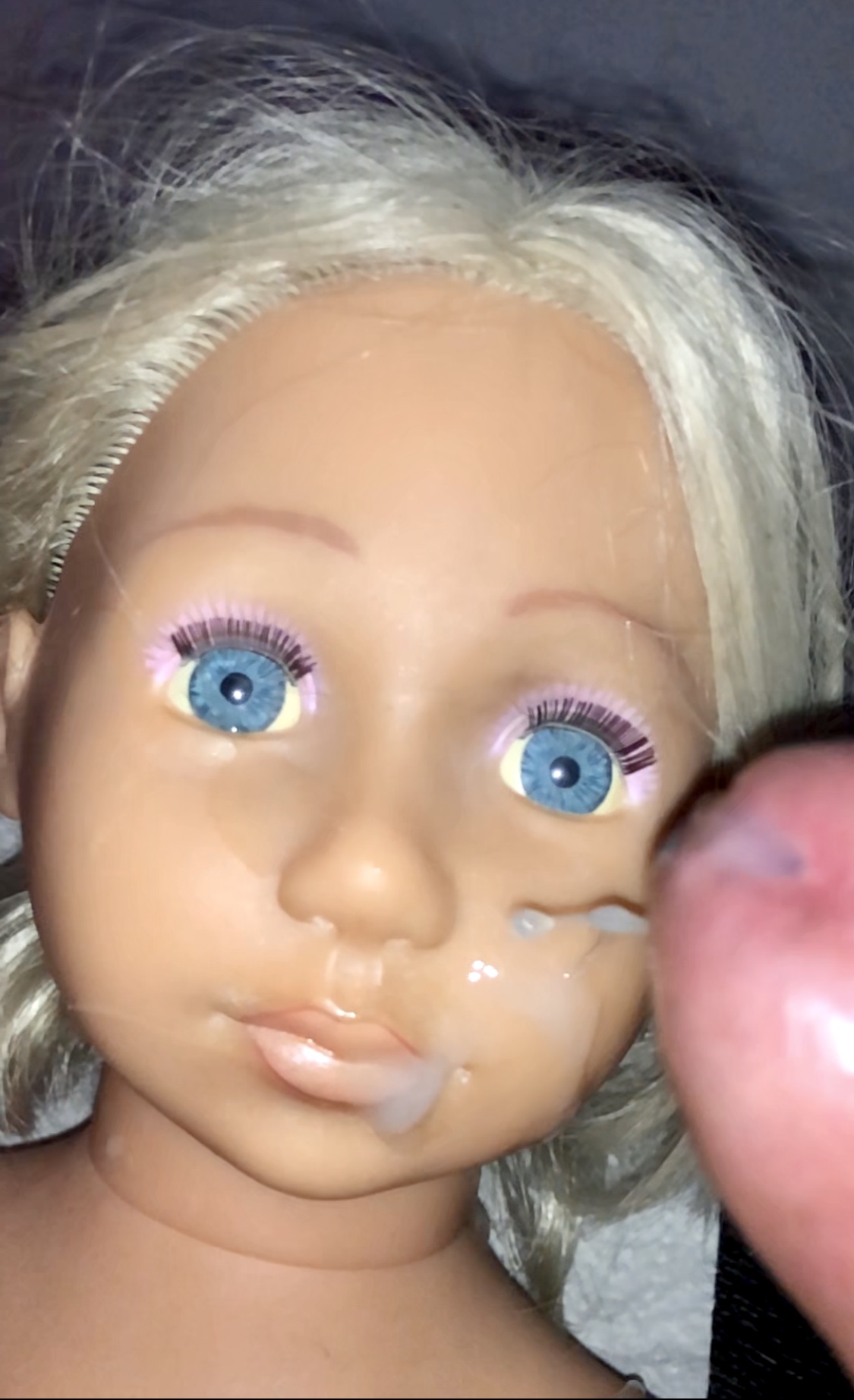 Cute smelly second hand store hairdresser doll