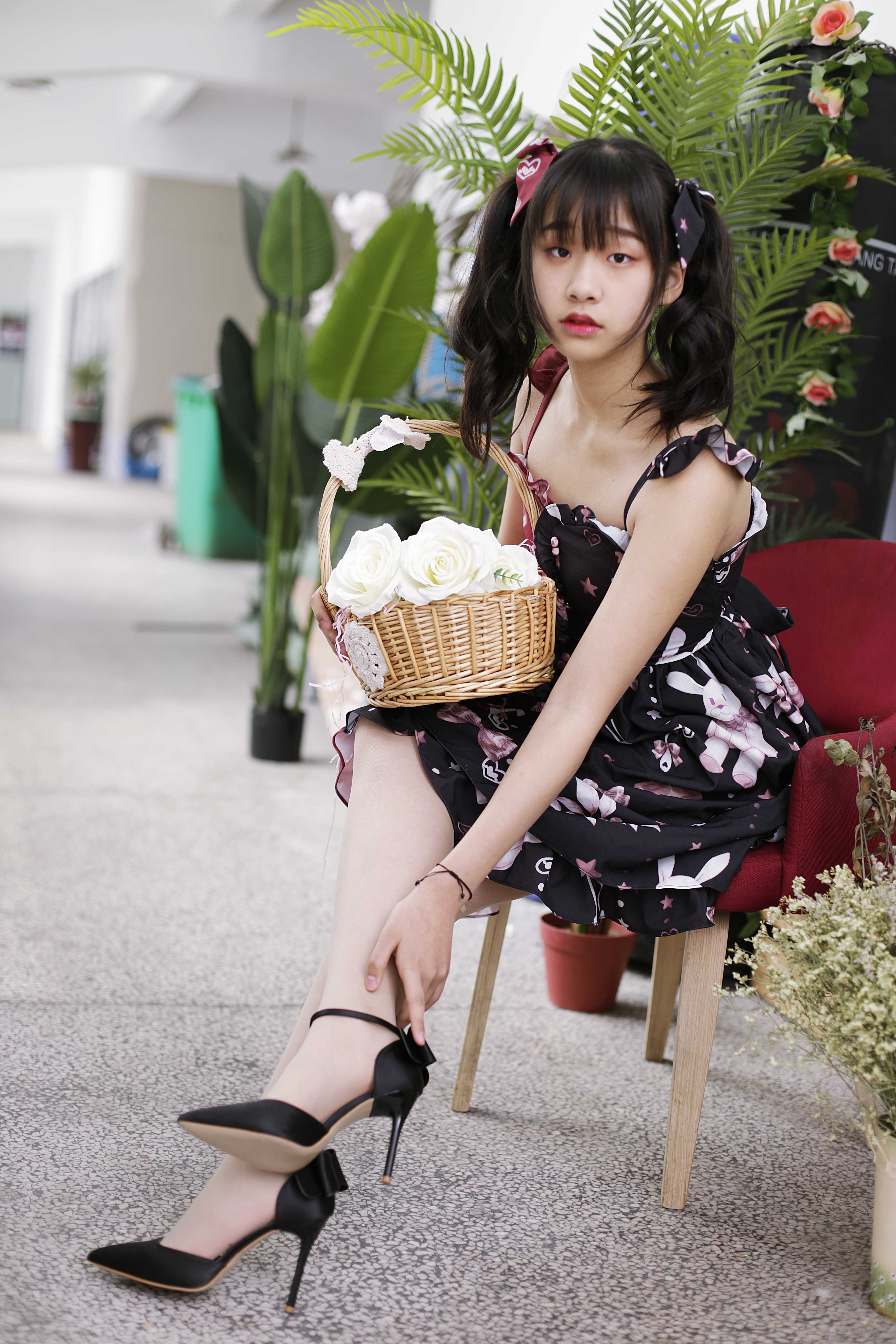 China Beauty Legs and feet 394