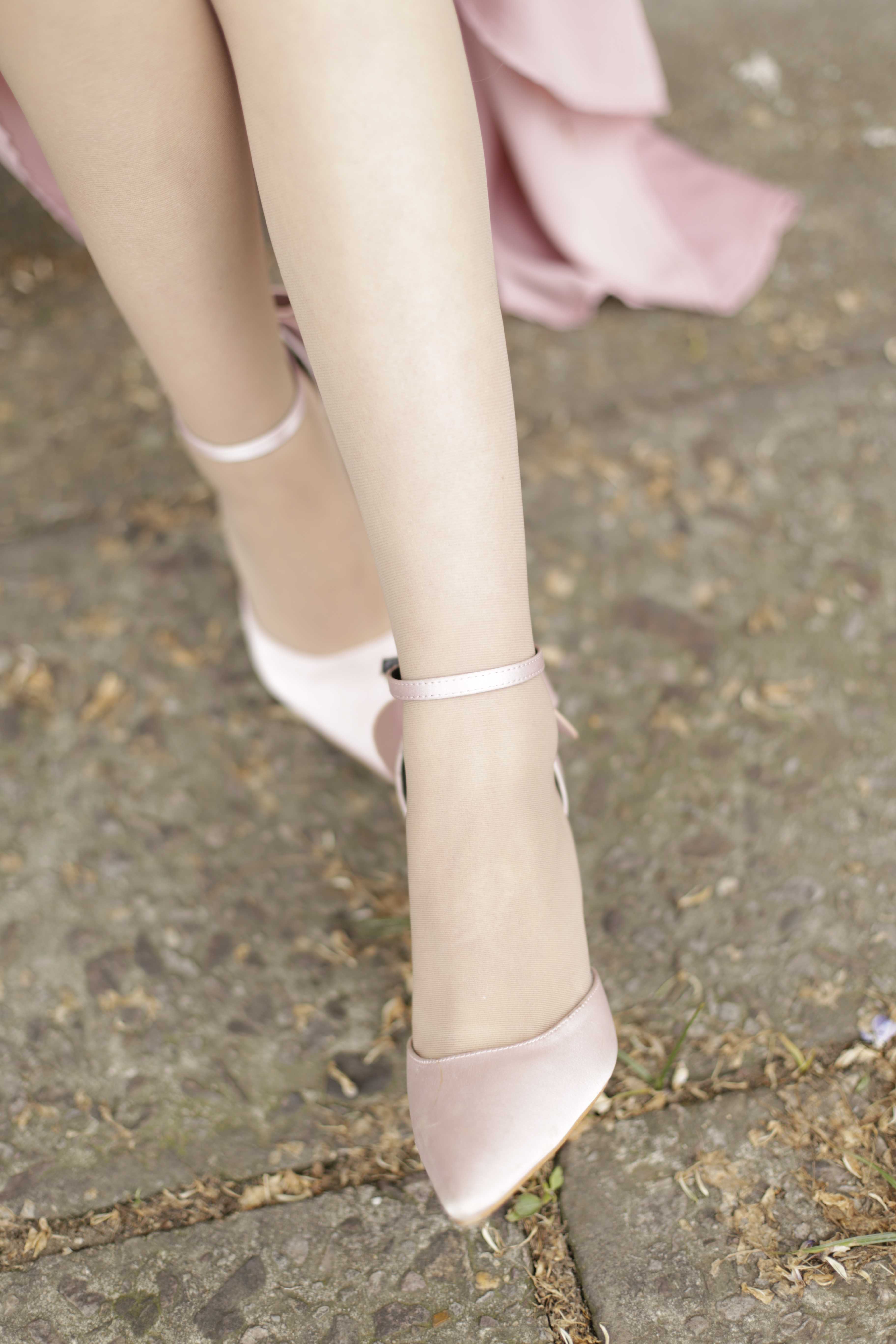 China Beauty Legs and feet 395