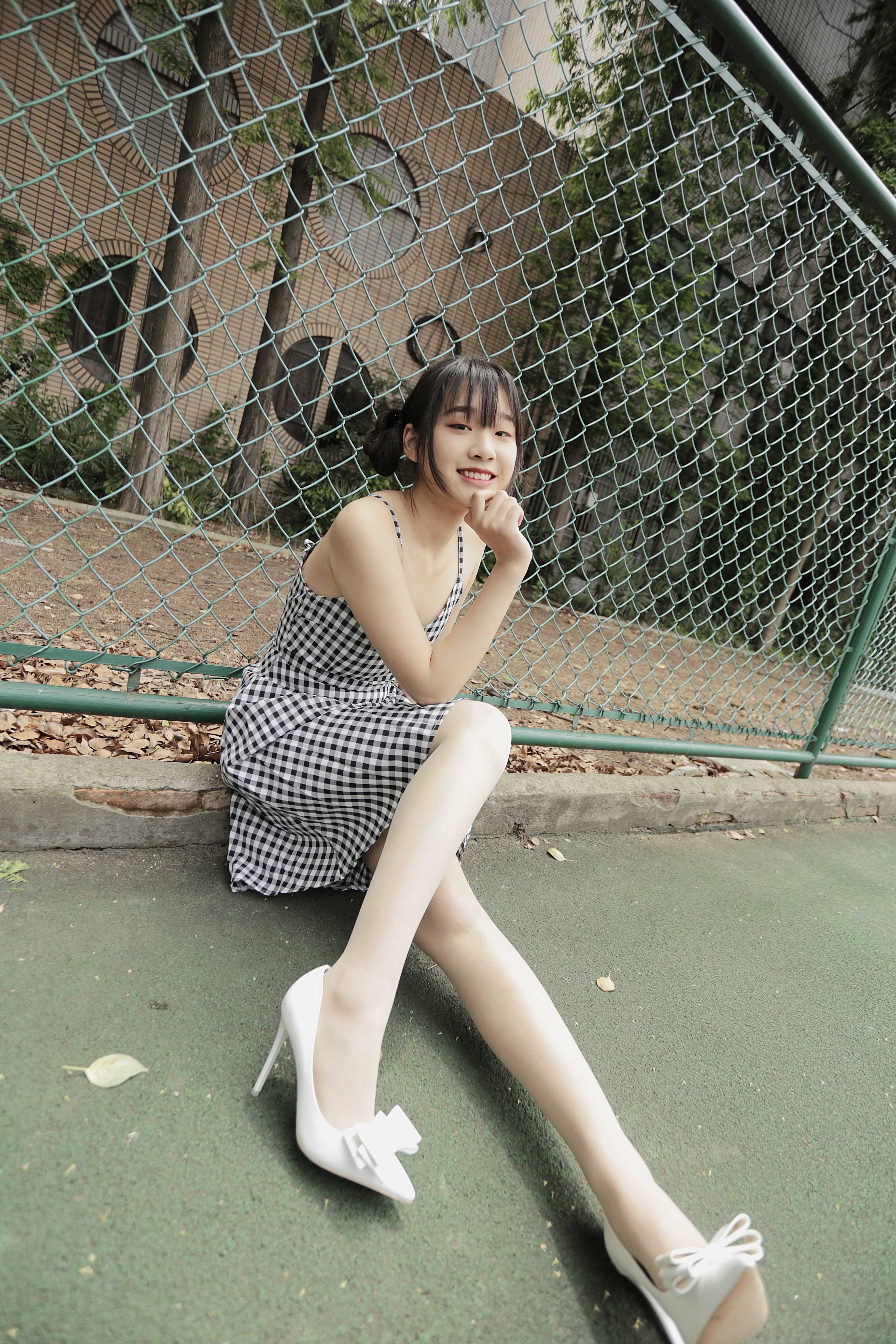 China Beauty Legs and feet 397