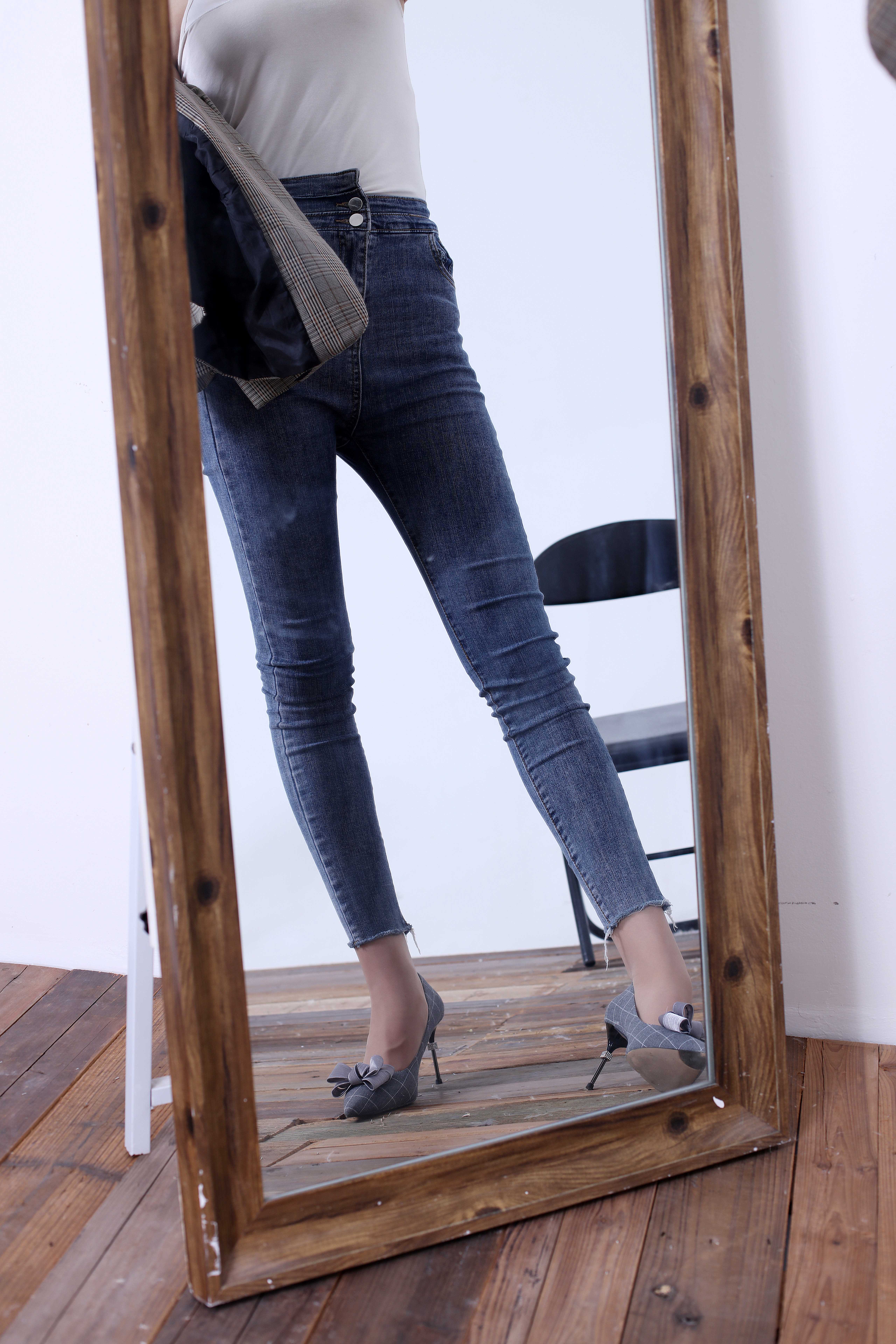 China Beauty Legs and feet 403