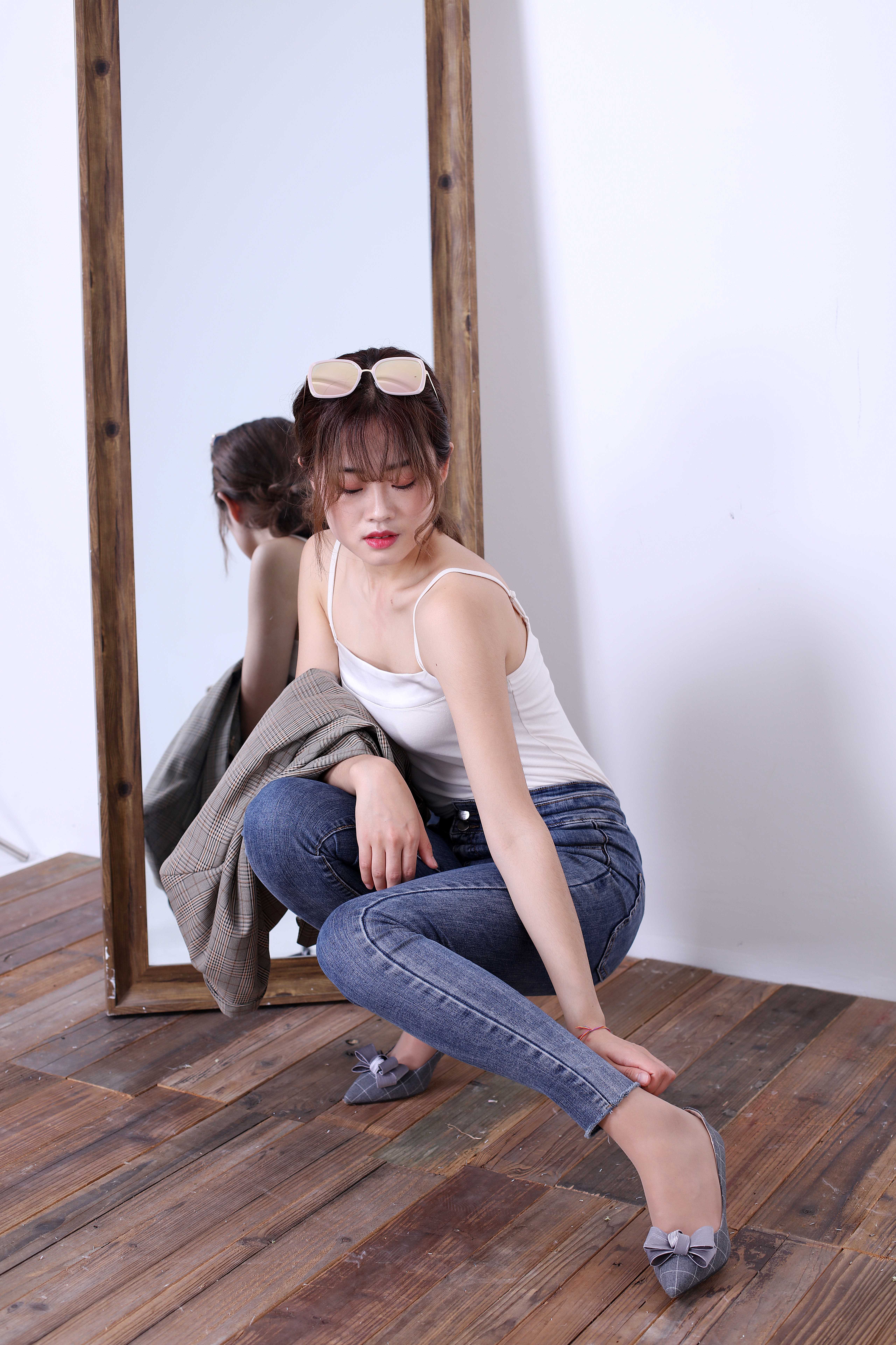 China Beauty Legs and feet 403