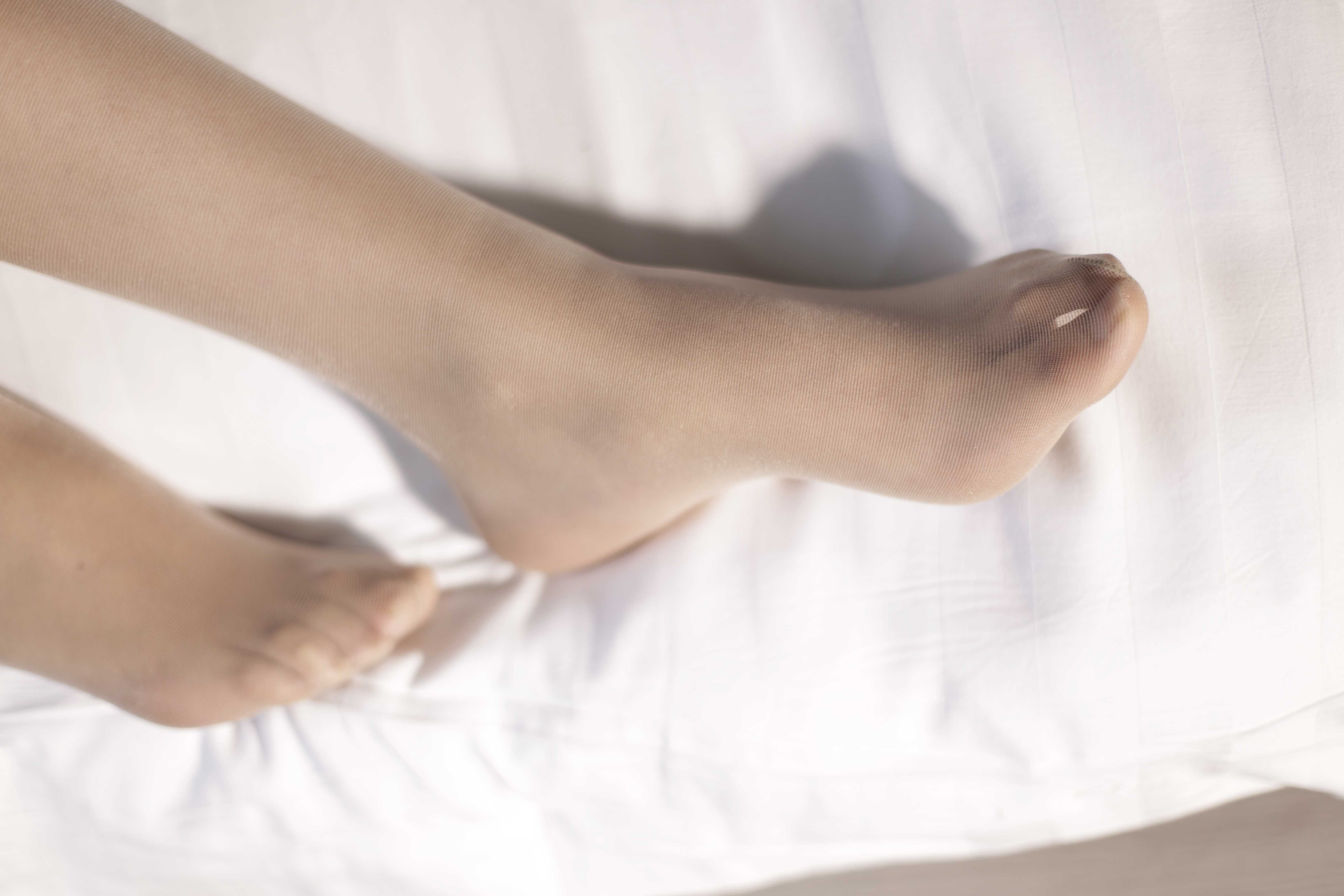 China Beauty Legs and feet 406