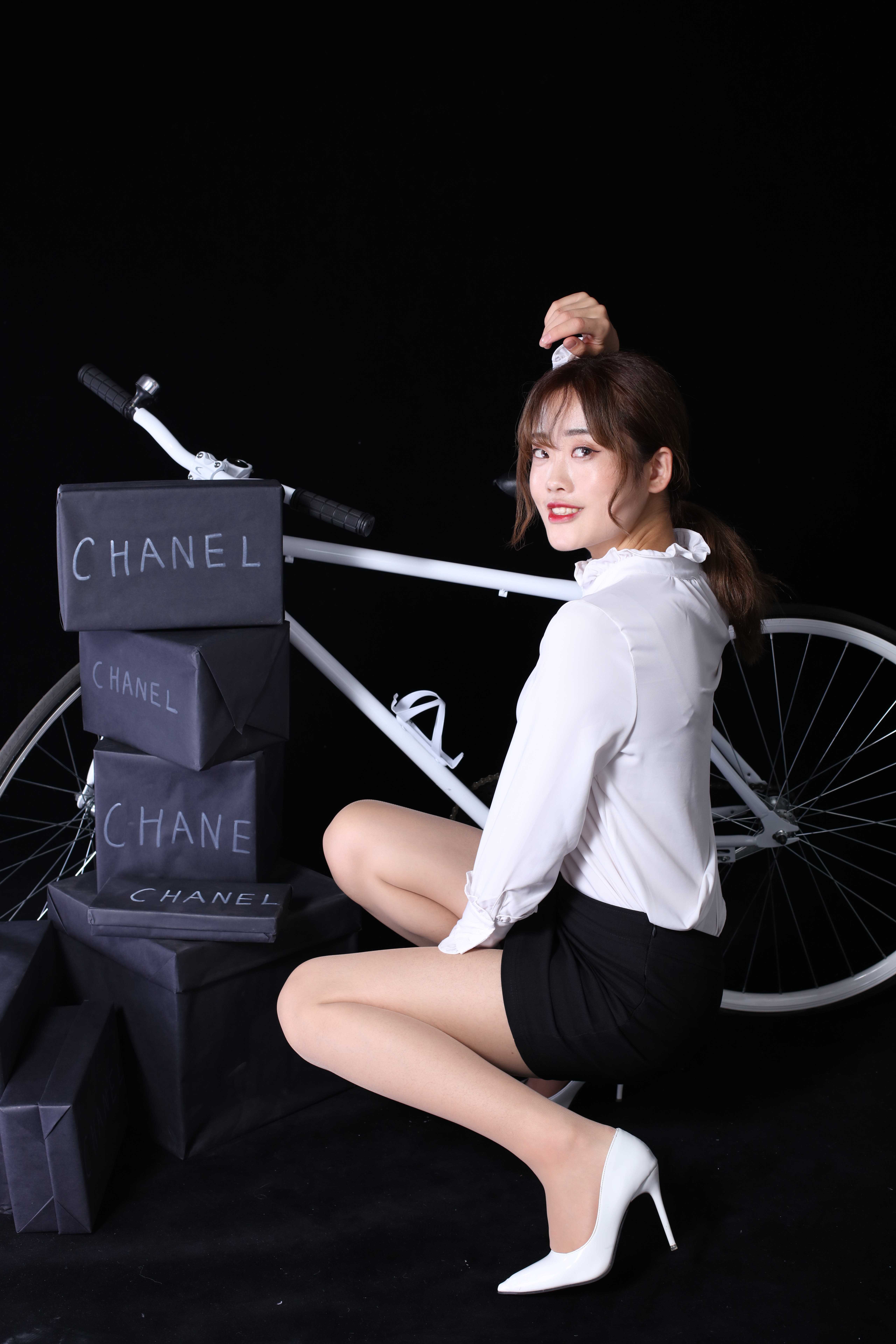 China Beauty Legs and feet 407