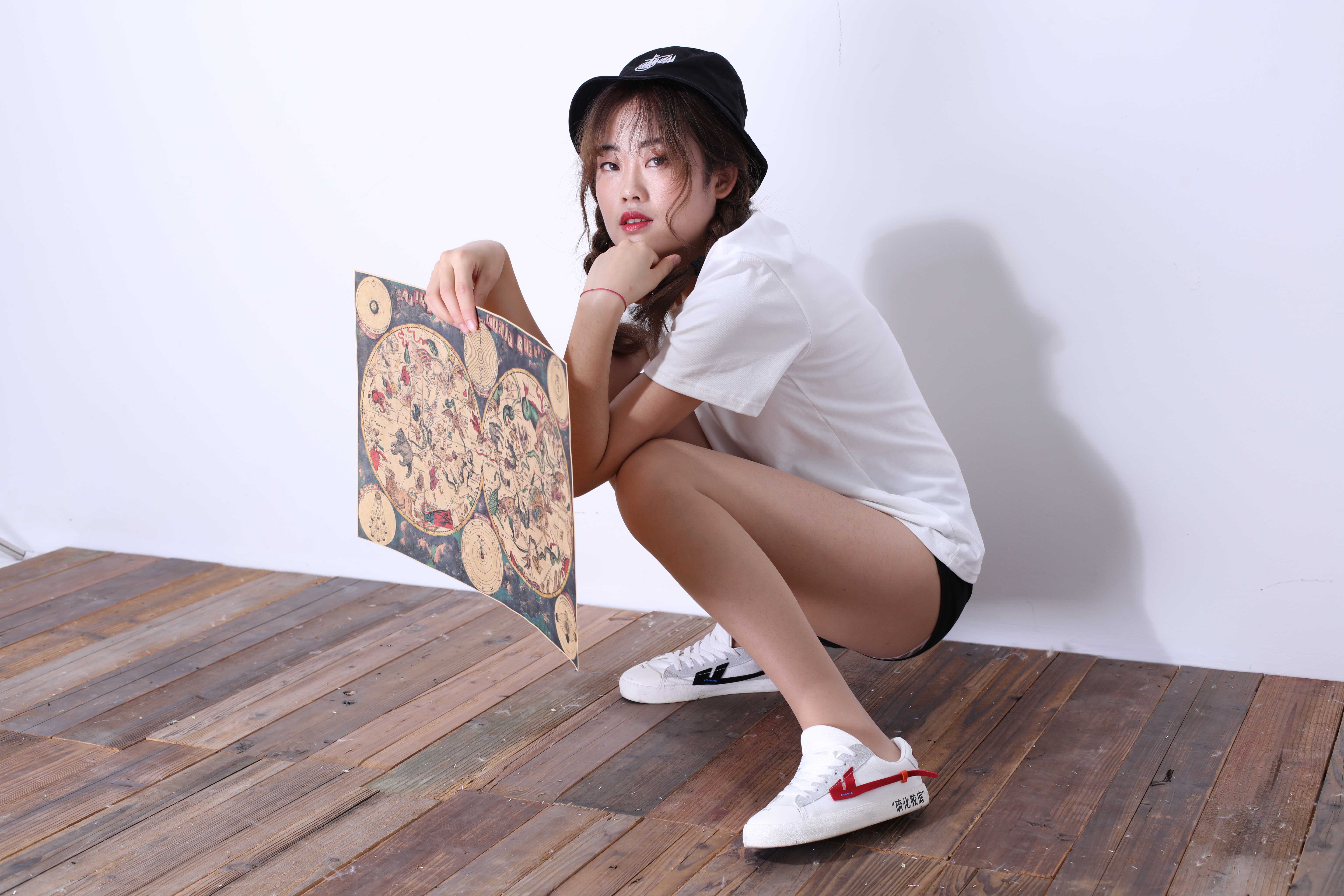 China Beauty Legs and feet 409